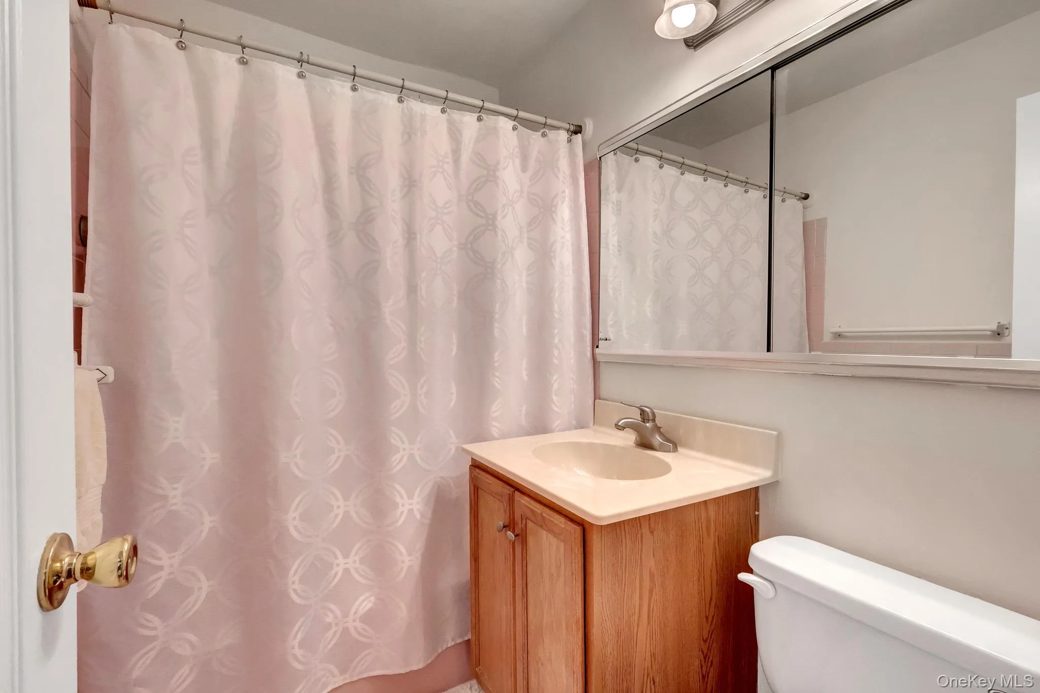 700 Shore Road, Long Beach, NY, 1 Bedroom Bedrooms, 4 Rooms Rooms,1 BathroomBathrooms,Residential,For Rent,Shore,0,1060990 700 Shore Road, Long Beach, NY, 1 Bedroom Bedrooms, 4 Rooms Rooms,1 BathroomBathrooms,Residential,For Rent,Shore,0,1060990