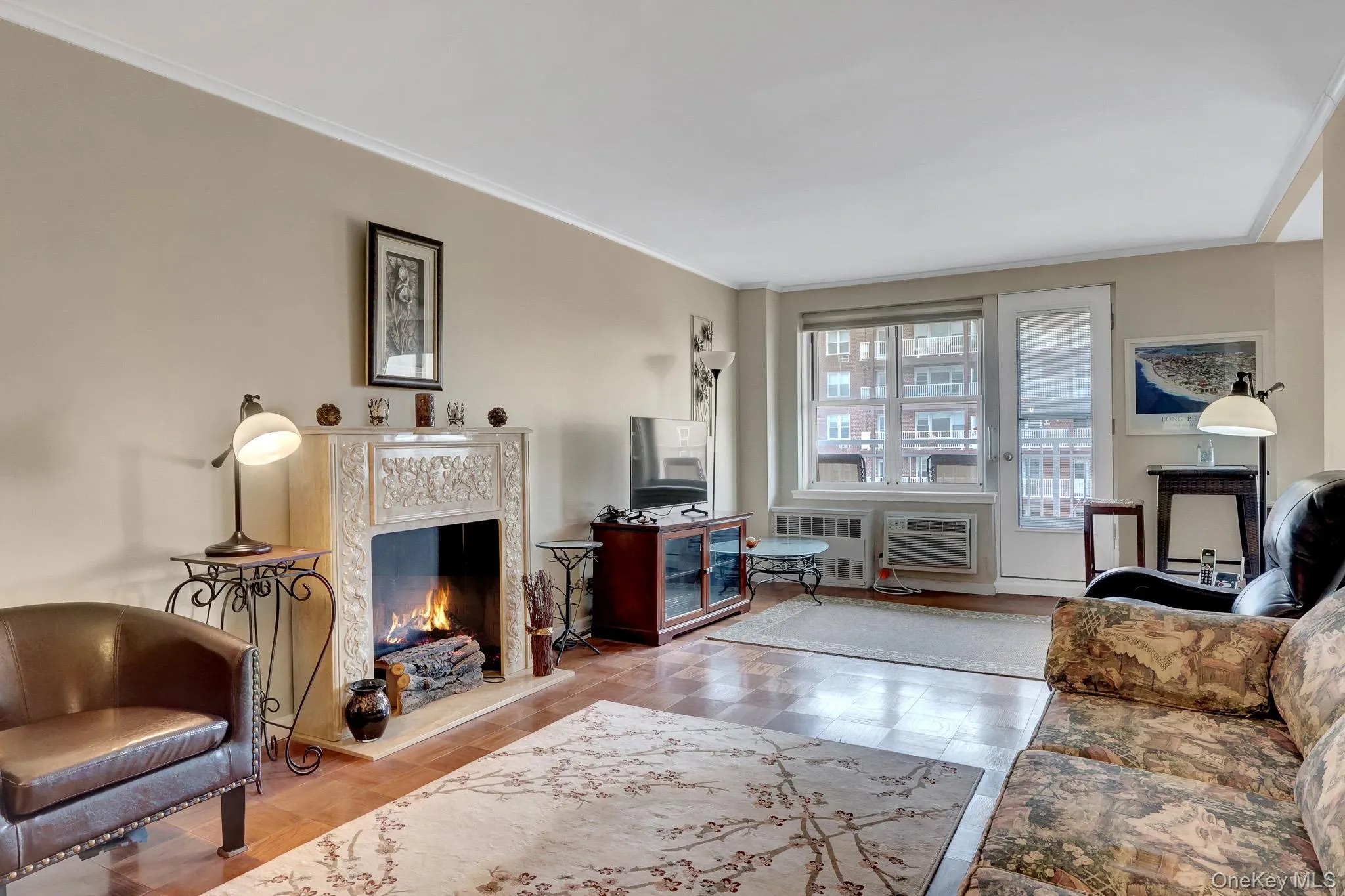 Living-Room/ Dinning Room. Living-Room/ Dinning Room.
