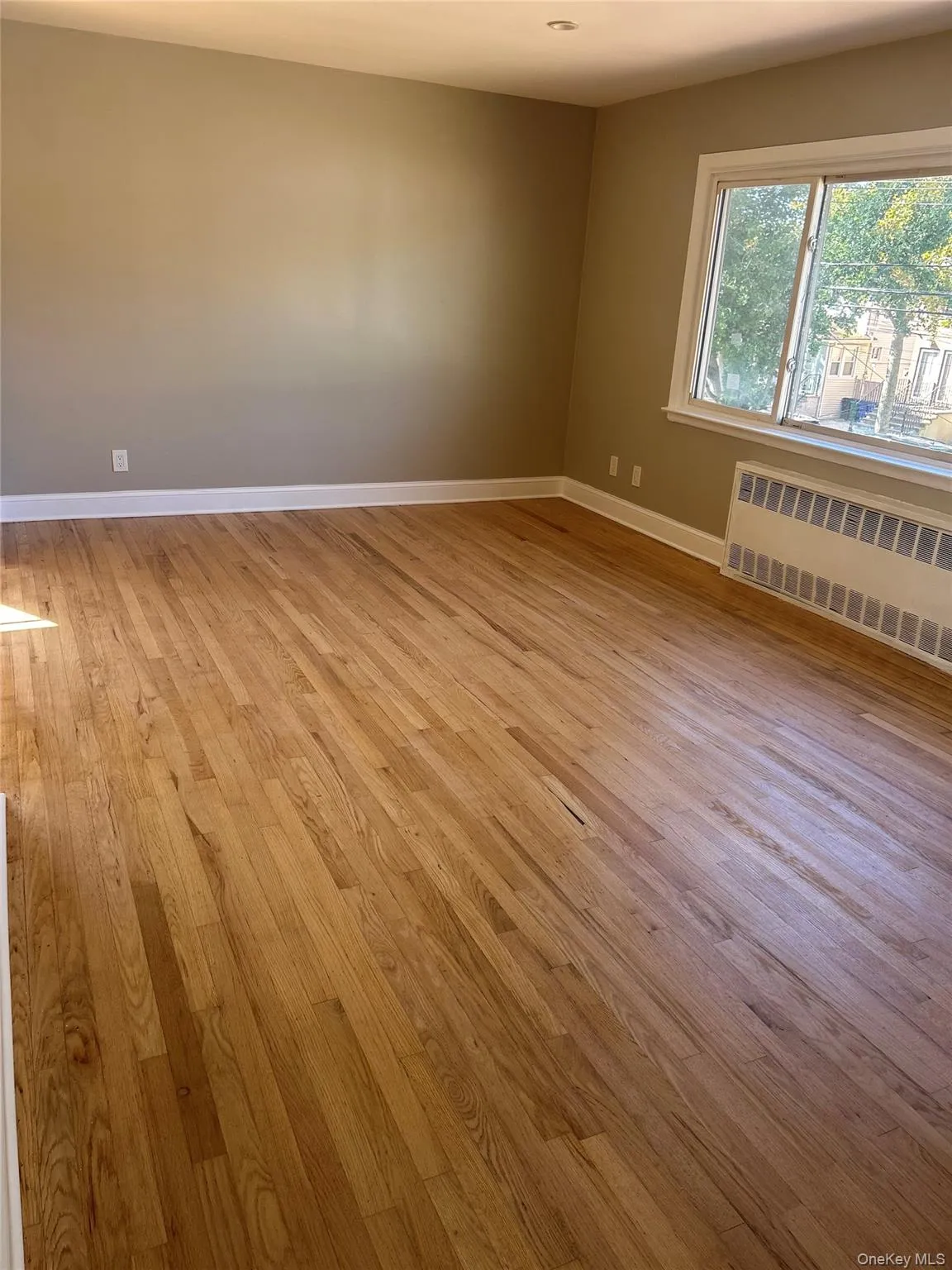14001 243rd Street, New York, NY, 3 Bedrooms Bedrooms, 7 Rooms Rooms,1 BathroomBathrooms,Residential Lease,For Rent,243rd,0,1061000 14001 243rd Street, New York, NY, 3 Bedrooms Bedrooms, 7 Rooms Rooms,1 BathroomBathrooms,Residential Lease,For Rent,243rd,0,1061000