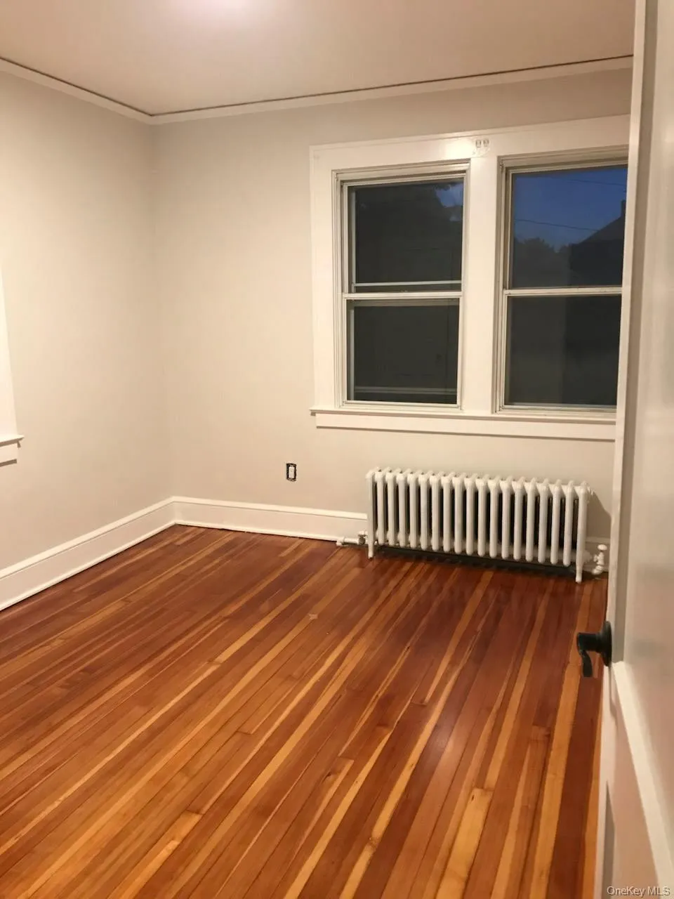 8 Raymond Street, Glen Cove, NY, 3 Bedroom Bedrooms, 7 Room Rooms,2 BathroomBathrooms,Residential Lease,For Rent,Raymond,0,1061002 8 Raymond Street, Glen Cove, NY, 3 Bedroom Bedrooms, 7 Room Rooms,2 BathroomBathrooms,Residential Lease,For Rent,Raymond,0,1061002