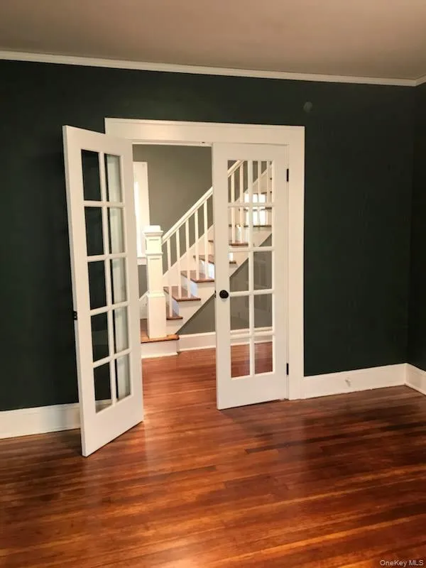 8 Raymond Street, Glen Cove, NY, 3 Bedroom Bedrooms, 7 Room Rooms,2 BathroomBathrooms,Residential Lease,For Rent,Raymond,0,1061002 8 Raymond Street, Glen Cove, NY, 3 Bedroom Bedrooms, 7 Room Rooms,2 BathroomBathrooms,Residential Lease,For Rent,Raymond,0,1061002