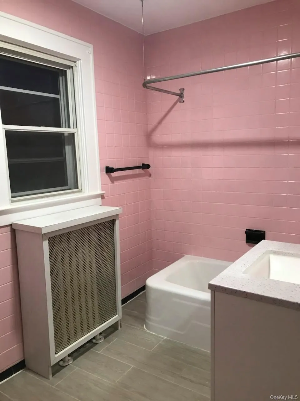 8 Raymond Street, Glen Cove, NY, 3 Bedroom Bedrooms, 7 Room Rooms,2 BathroomBathrooms,Residential Lease,For Rent,Raymond,0,1061002 8 Raymond Street, Glen Cove, NY, 3 Bedroom Bedrooms, 7 Room Rooms,2 BathroomBathrooms,Residential Lease,For Rent,Raymond,0,1061002