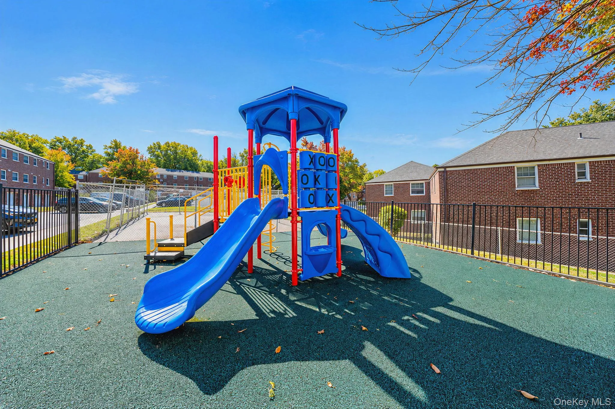 57-23 Marathon Parkway, New York, NY, 1 Bedroom Bedrooms, 4 Rooms Rooms,1 BathroomBathrooms,Residential,For Rent,Marathon,0,1061003 57-23 Marathon Parkway, New York, NY, 1 Bedroom Bedrooms, 4 Rooms Rooms,1 BathroomBathrooms,Residential,For Rent,Marathon,0,1061003
