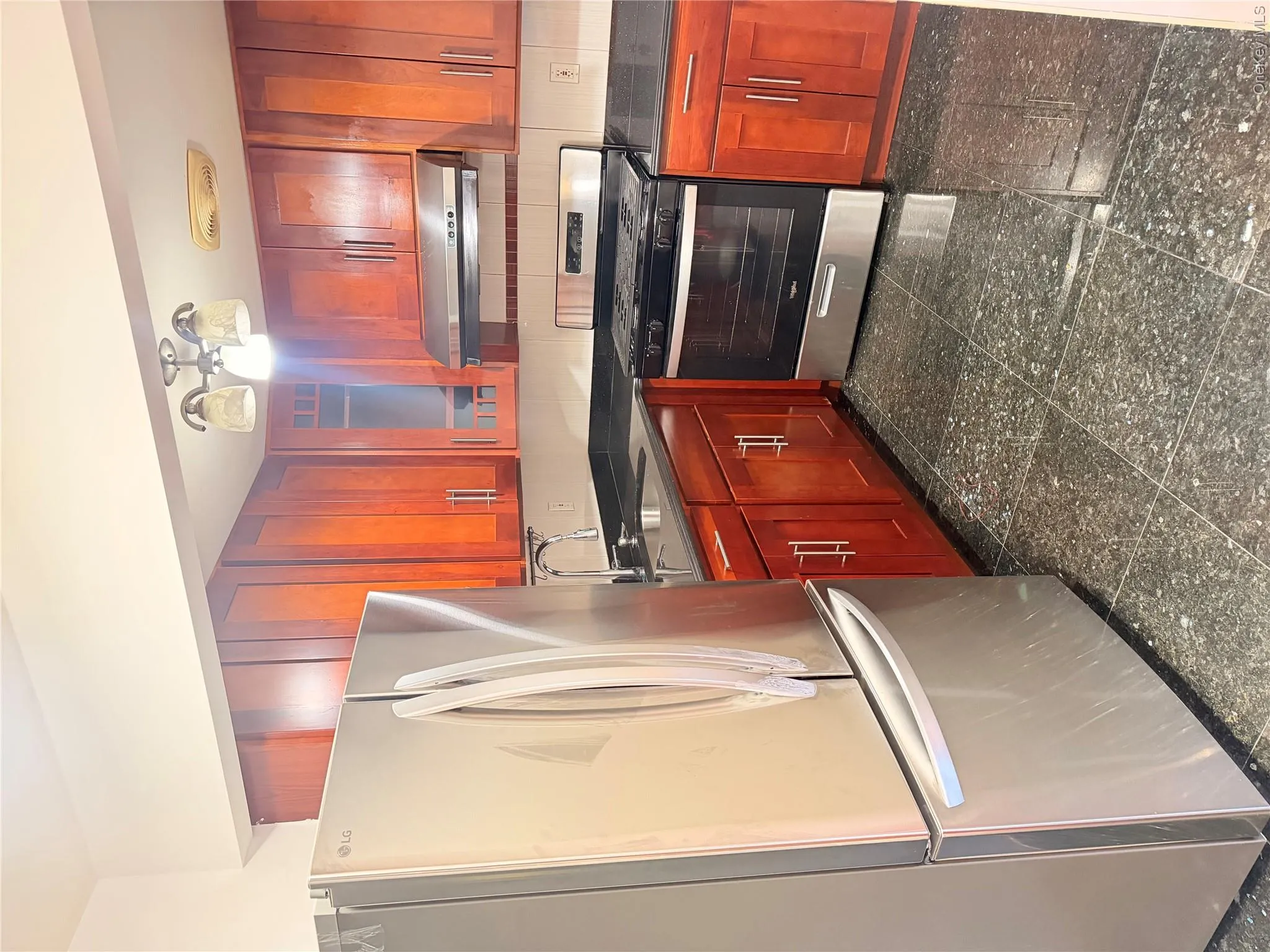 4040 68th Street, New York, NY, 2 Bedrooms Bedrooms, 6 Rooms Rooms,2 BathroomsBathrooms,Residential,For Rent,68th,0,1061013 4040 68th Street, New York, NY, 2 Bedrooms Bedrooms, 6 Rooms Rooms,2 BathroomsBathrooms,Residential,For Rent,68th,0,1061013