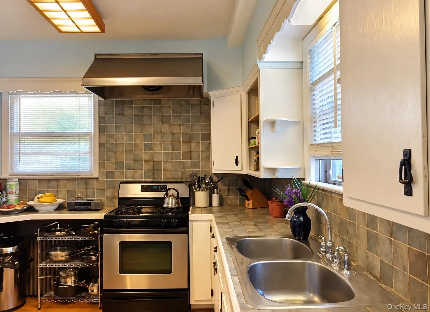 134 BROADWAY, Orangetown, NY, 3 Bedroom Bedrooms, 8 Room Rooms,3 BathroomBathrooms,Residential Lease,For Rent,BROADWAY,0,1061014 134 BROADWAY, Orangetown, NY, 3 Bedroom Bedrooms, 8 Room Rooms,3 BathroomBathrooms,Residential Lease,For Rent,BROADWAY,0,1061014