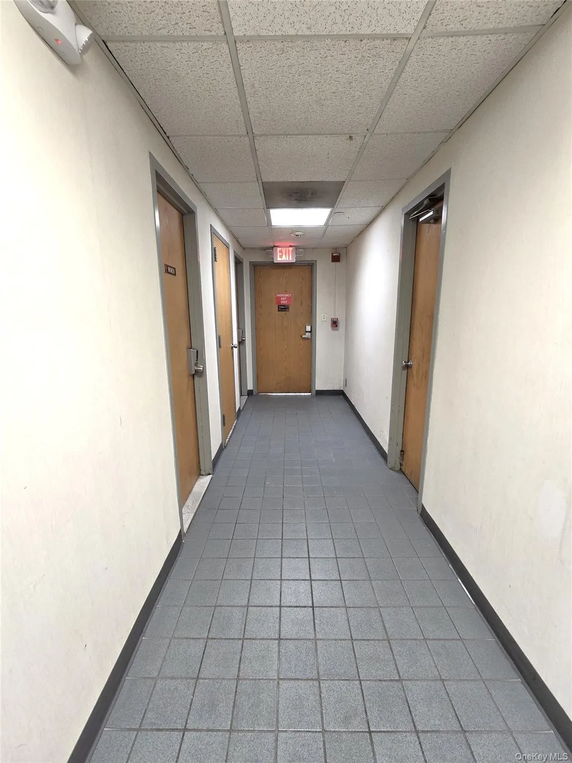 SUITE #302 SUITE #302