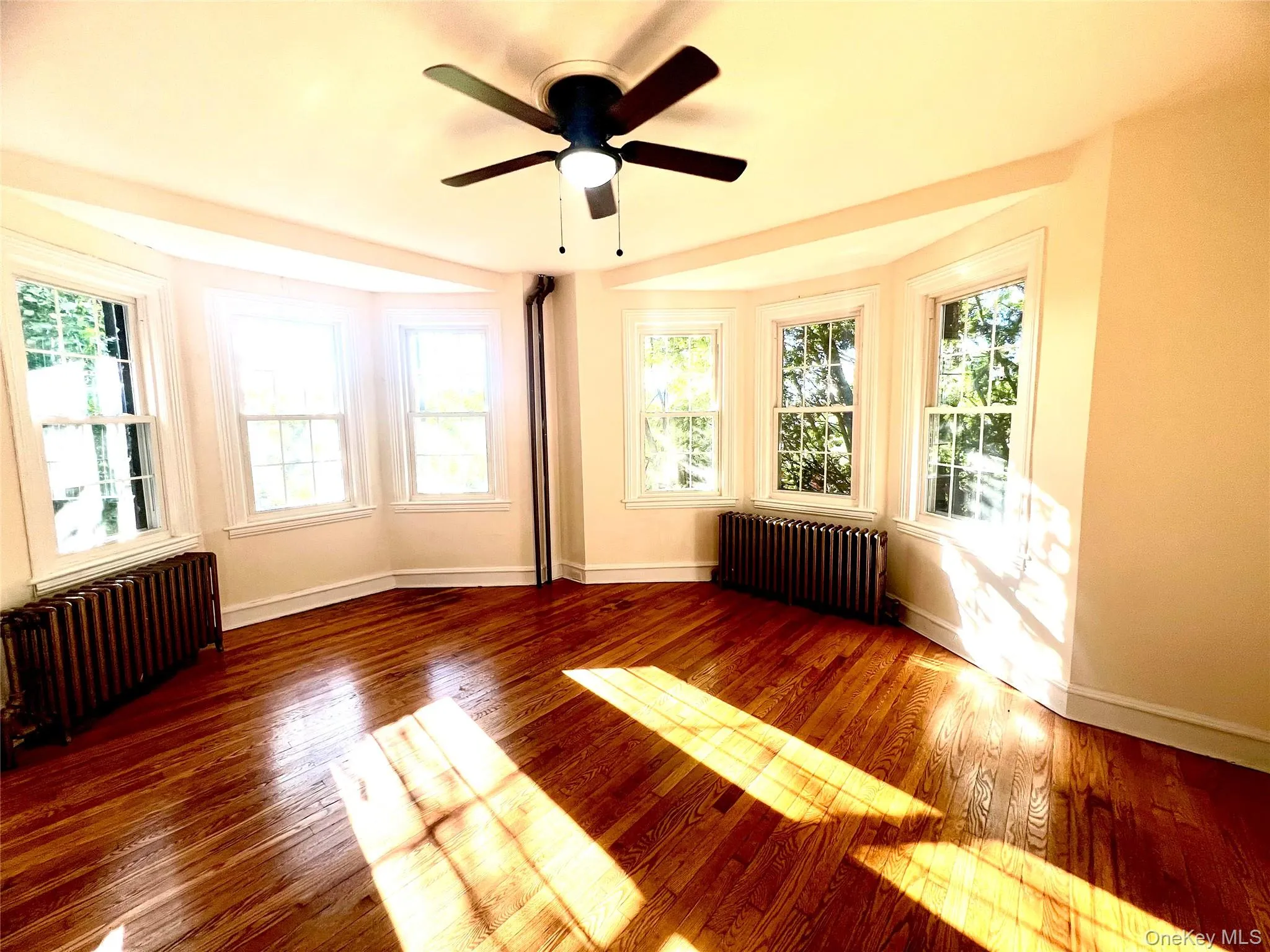 38 Orchard Street, Port Jervis, NY, 3 Bedroom Bedrooms, 7 Room Rooms,1 BathroomBathrooms,Residential Lease,For Rent,Orchard,0,1061019 38 Orchard Street, Port Jervis, NY, 3 Bedroom Bedrooms, 7 Room Rooms,1 BathroomBathrooms,Residential Lease,For Rent,Orchard,0,1061019