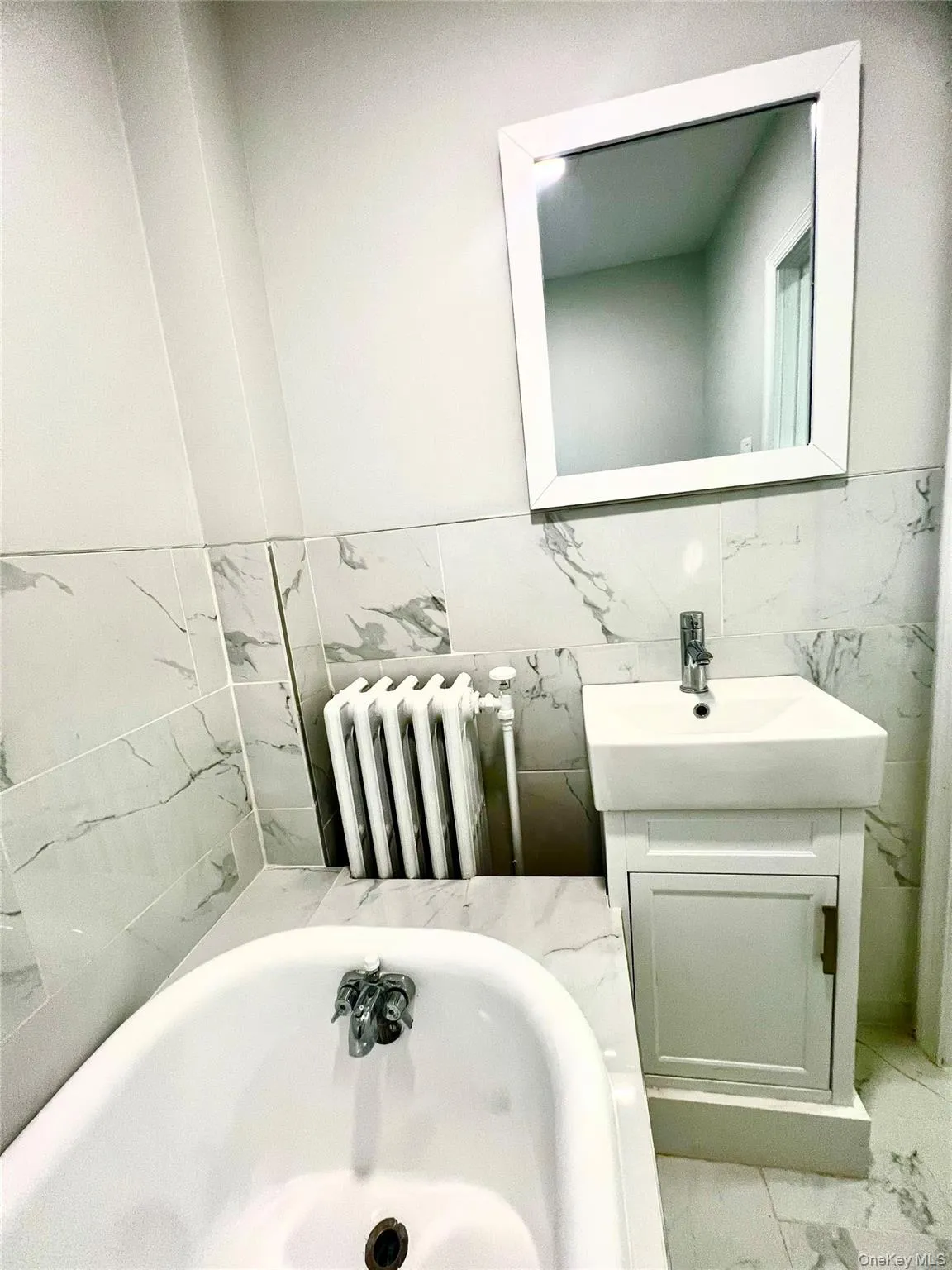 38 Orchard Street, Port Jervis, NY, 3 Bedroom Bedrooms, 7 Room Rooms,1 BathroomBathrooms,Residential Lease,For Rent,Orchard,0,1061019 38 Orchard Street, Port Jervis, NY, 3 Bedroom Bedrooms, 7 Room Rooms,1 BathroomBathrooms,Residential Lease,For Rent,Orchard,0,1061019