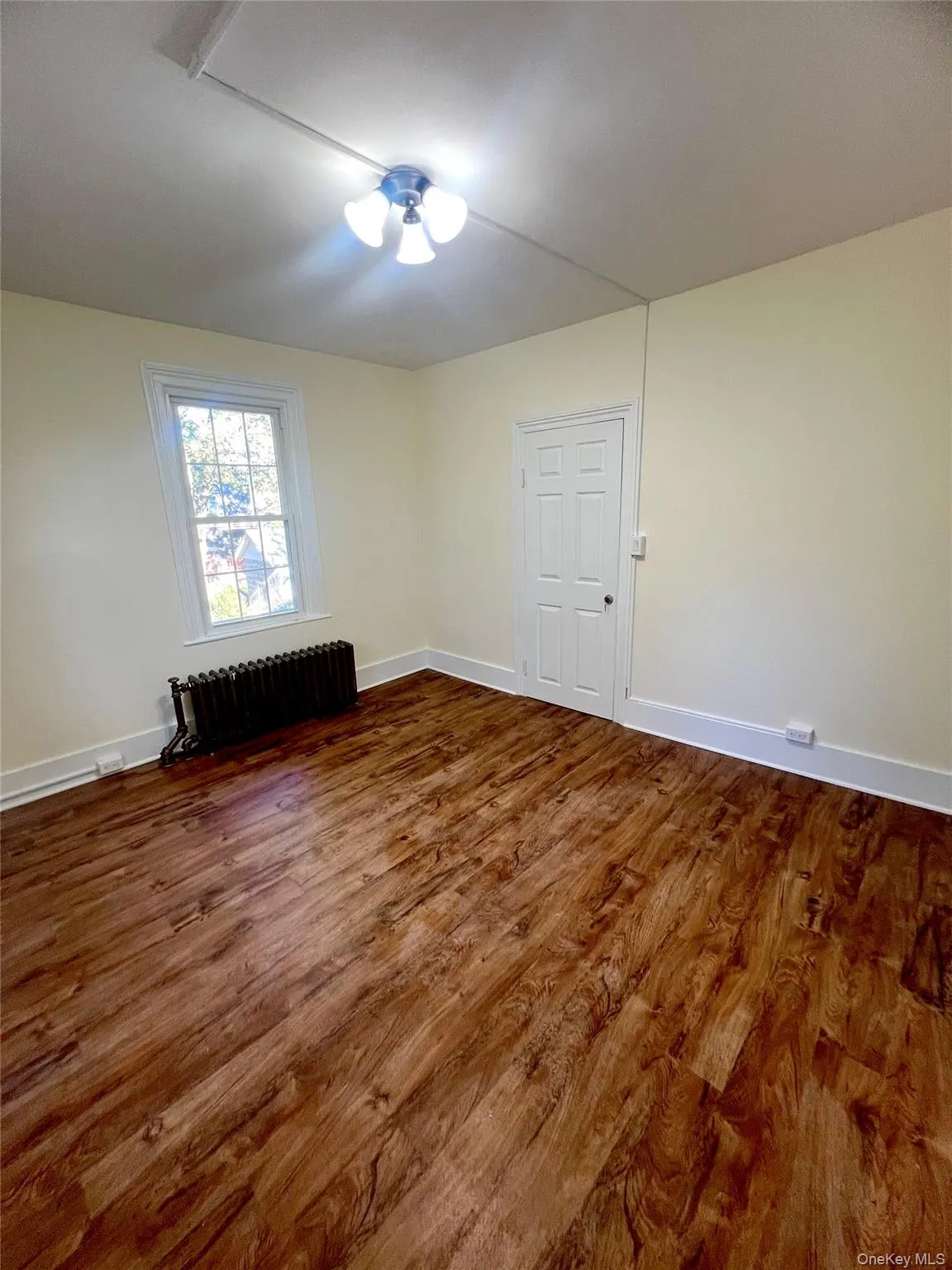 38 Orchard Street, Port Jervis, NY, 3 Bedroom Bedrooms, 7 Room Rooms,1 BathroomBathrooms,Residential Lease,For Rent,Orchard,0,1061019 38 Orchard Street, Port Jervis, NY, 3 Bedroom Bedrooms, 7 Room Rooms,1 BathroomBathrooms,Residential Lease,For Rent,Orchard,0,1061019
