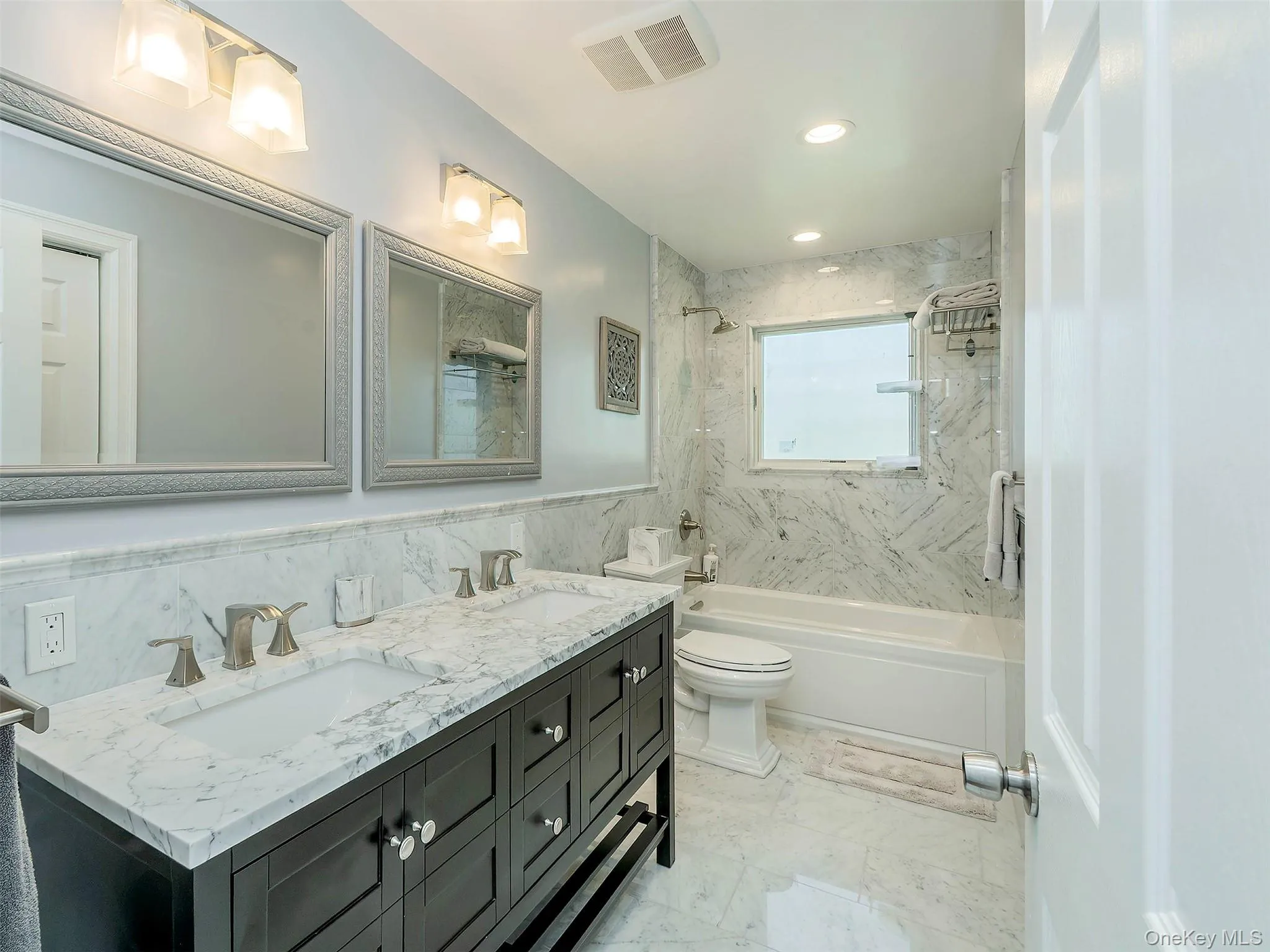 752 Kensington Court, Hempstead, NY, 4 Bedrooms Bedrooms, 11 Rooms Rooms,2 BathroomsBathrooms,Residential,For Rent,Kensington,0,1061021 752 Kensington Court, Hempstead, NY, 4 Bedrooms Bedrooms, 11 Rooms Rooms,2 BathroomsBathrooms,Residential,For Rent,Kensington,0,1061021