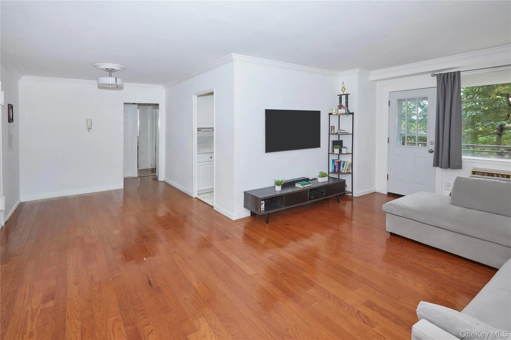 5700 Arlington Avenue, New York, NY, 1 Bedroom Bedrooms, 3 Rooms Rooms,1 BathroomBathrooms,Residential,For Rent,Arlington,0,1061024 5700 Arlington Avenue, New York, NY, 1 Bedroom Bedrooms, 3 Rooms Rooms,1 BathroomBathrooms,Residential,For Rent,Arlington,0,1061024