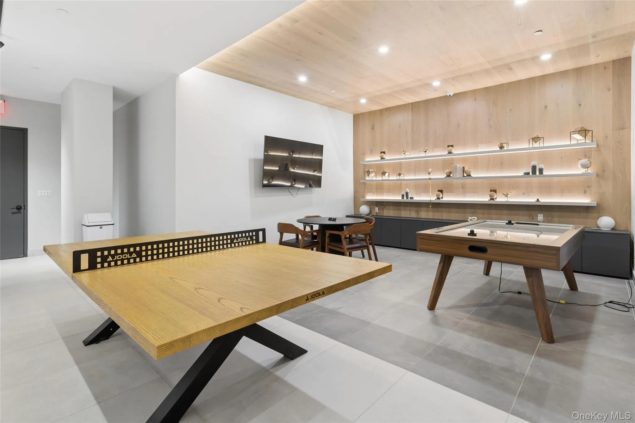 931 Carroll Street, New York, NY, 2 Bedroom Bedrooms, 4 Room Rooms,2 BathroomBathrooms,Residential Lease,For Rent,Carroll,0,1061033 931 Carroll Street, New York, NY, 2 Bedroom Bedrooms, 4 Room Rooms,2 BathroomBathrooms,Residential Lease,For Rent,Carroll,0,1061033