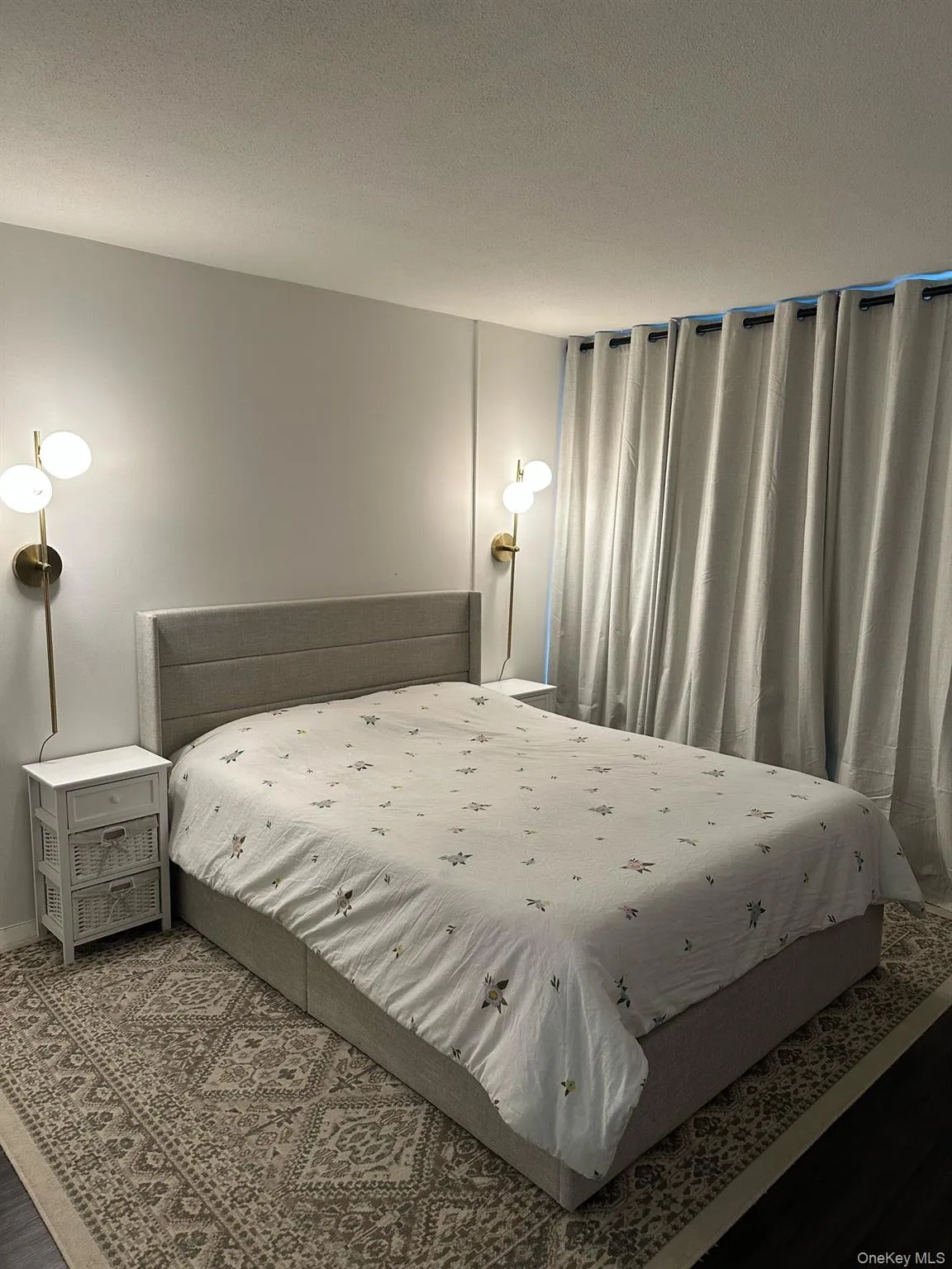 150-38 Union Turnpike, New York, NY, 3 Rooms Rooms,1 BathroomBathrooms,Residential,For Rent,Union Turnpike,0,1061038 150-38 Union Turnpike, New York, NY, 3 Rooms Rooms,1 BathroomBathrooms,Residential,For Rent,Union Turnpike,0,1061038