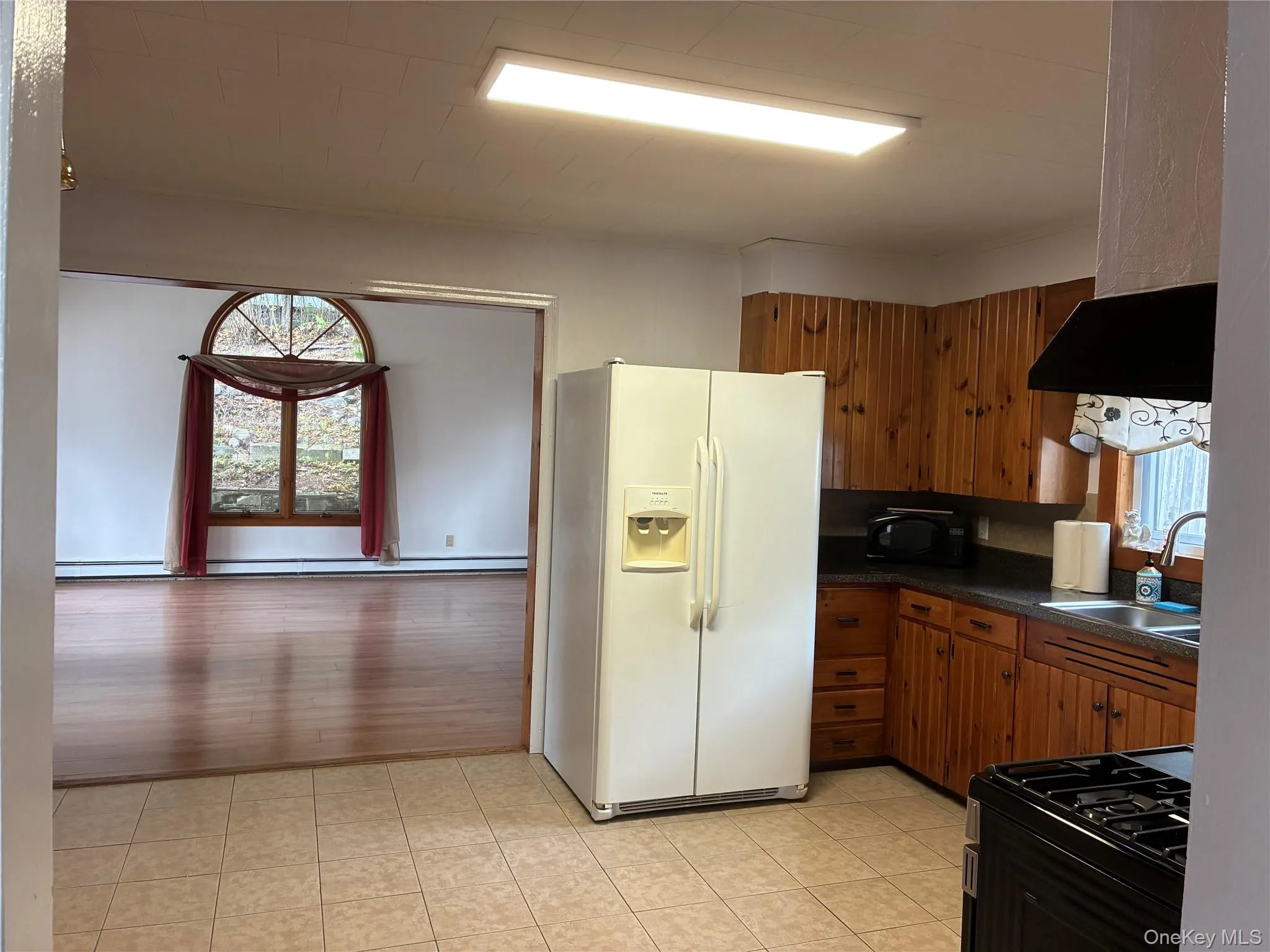 22 Farnum Street, Port Jervis, NY, 3 Bedrooms Bedrooms, 7 Rooms Rooms,1 BathroomBathrooms,Residential,For Rent,Farnum,0,1061042 22 Farnum Street, Port Jervis, NY, 3 Bedrooms Bedrooms, 7 Rooms Rooms,1 BathroomBathrooms,Residential,For Rent,Farnum,0,1061042