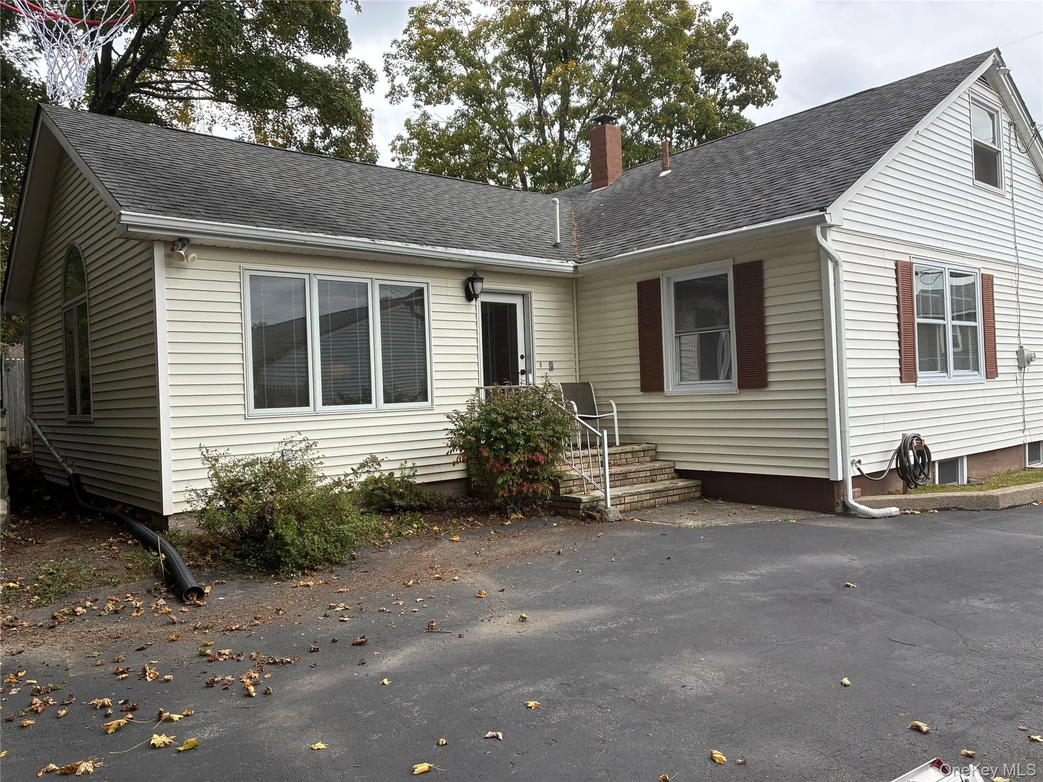 22 Farnum Street, Port Jervis, NY, 3 Bedrooms Bedrooms, 7 Rooms Rooms,1 BathroomBathrooms,Residential,For Rent,Farnum,0,1061042 22 Farnum Street, Port Jervis, NY, 3 Bedrooms Bedrooms, 7 Rooms Rooms,1 BathroomBathrooms,Residential,For Rent,Farnum,0,1061042