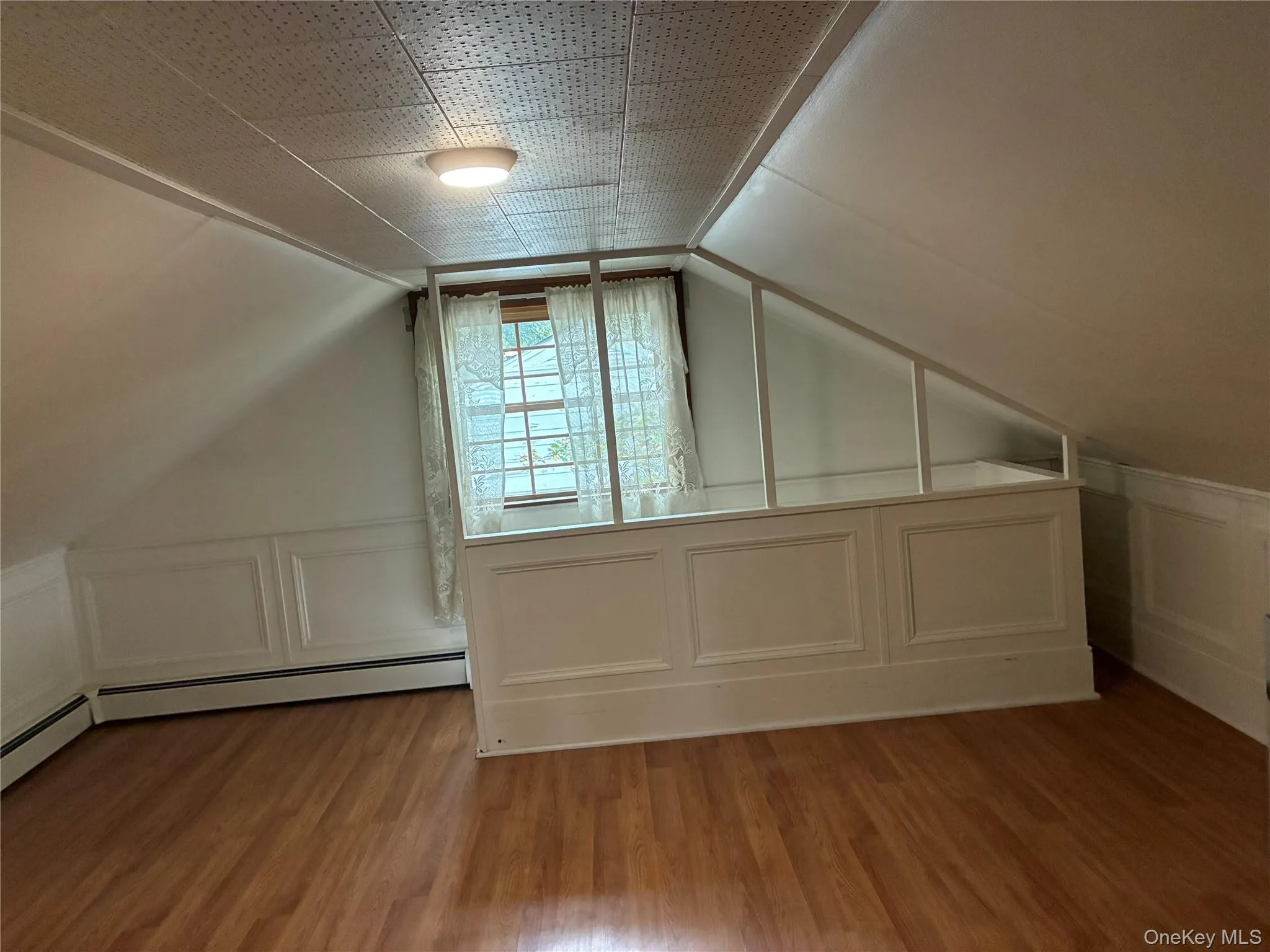 22 Farnum Street, Port Jervis, NY, 3 Bedrooms Bedrooms, 7 Rooms Rooms,1 BathroomBathrooms,Residential,For Rent,Farnum,0,1061042 22 Farnum Street, Port Jervis, NY, 3 Bedrooms Bedrooms, 7 Rooms Rooms,1 BathroomBathrooms,Residential,For Rent,Farnum,0,1061042