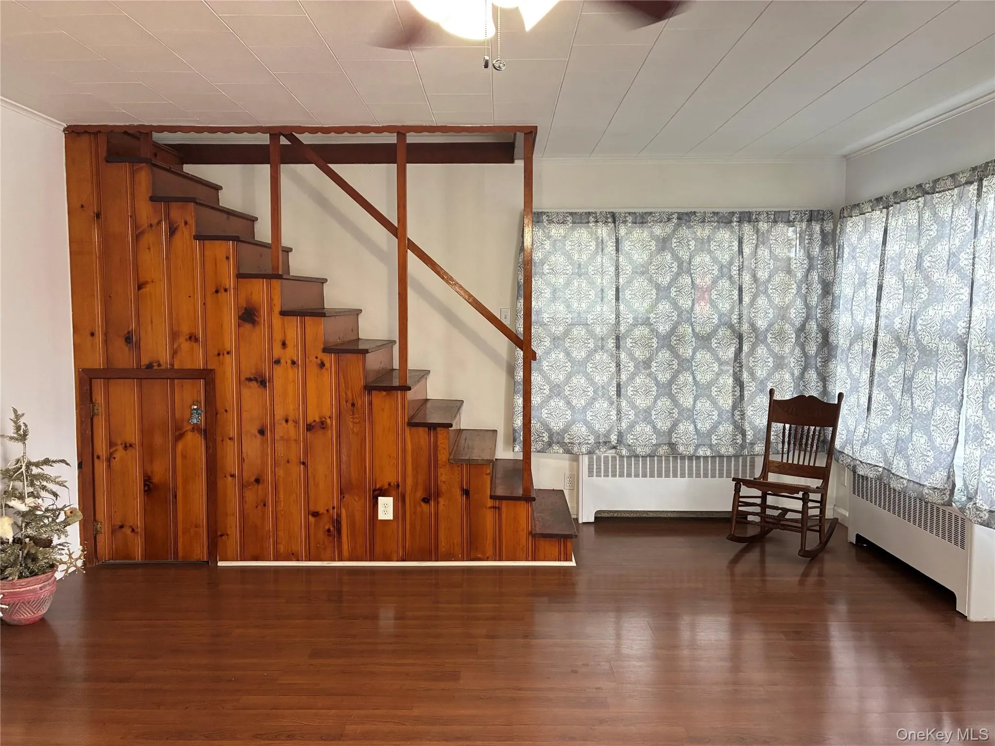 22 Farnum Street, Port Jervis, NY, 3 Bedrooms Bedrooms, 7 Rooms Rooms,1 BathroomBathrooms,Residential,For Rent,Farnum,0,1061042 22 Farnum Street, Port Jervis, NY, 3 Bedrooms Bedrooms, 7 Rooms Rooms,1 BathroomBathrooms,Residential,For Rent,Farnum,0,1061042