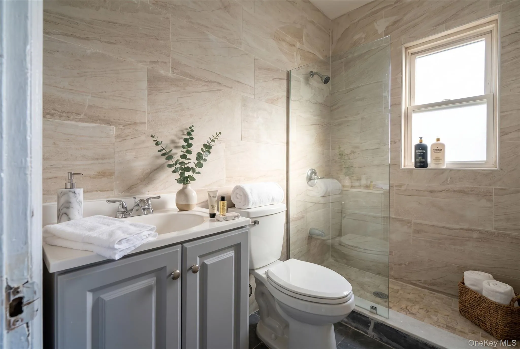 9717 147th Place, New York, NY, 4 Bedroom Bedrooms, 5 Room Rooms,1 BathroomBathrooms,Residential Lease,For Rent,147th,0,1061046 9717 147th Place, New York, NY, 4 Bedroom Bedrooms, 5 Room Rooms,1 BathroomBathrooms,Residential Lease,For Rent,147th,0,1061046