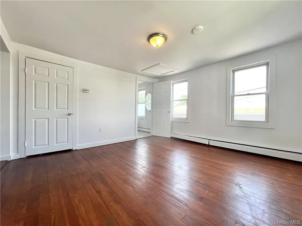 25 Prospect Street, Kingston, NY, 1 Bedroom Bedrooms, 5 Room Rooms,1 BathroomBathrooms,Residential Lease,For Rent,Prospect,0,1061047 25 Prospect Street, Kingston, NY, 1 Bedroom Bedrooms, 5 Room Rooms,1 BathroomBathrooms,Residential Lease,For Rent,Prospect,0,1061047