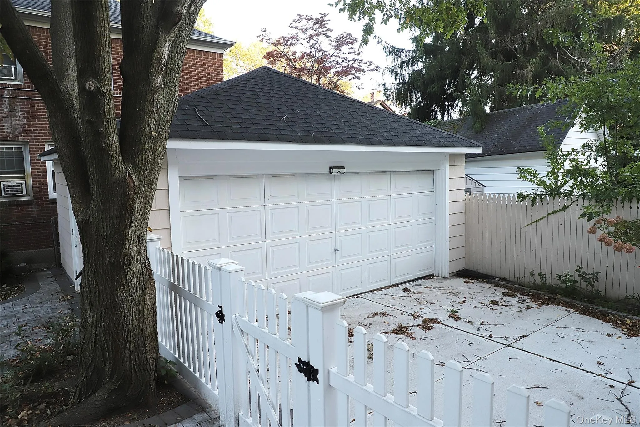 85 Violet Avenue, Hempstead, NY, 4 Bedrooms Bedrooms, 9 Rooms Rooms,3 BathroomsBathrooms,Residential Lease,For Rent,Violet,0,1061049 85 Violet Avenue, Hempstead, NY, 4 Bedrooms Bedrooms, 9 Rooms Rooms,3 BathroomsBathrooms,Residential Lease,For Rent,Violet,0,1061049