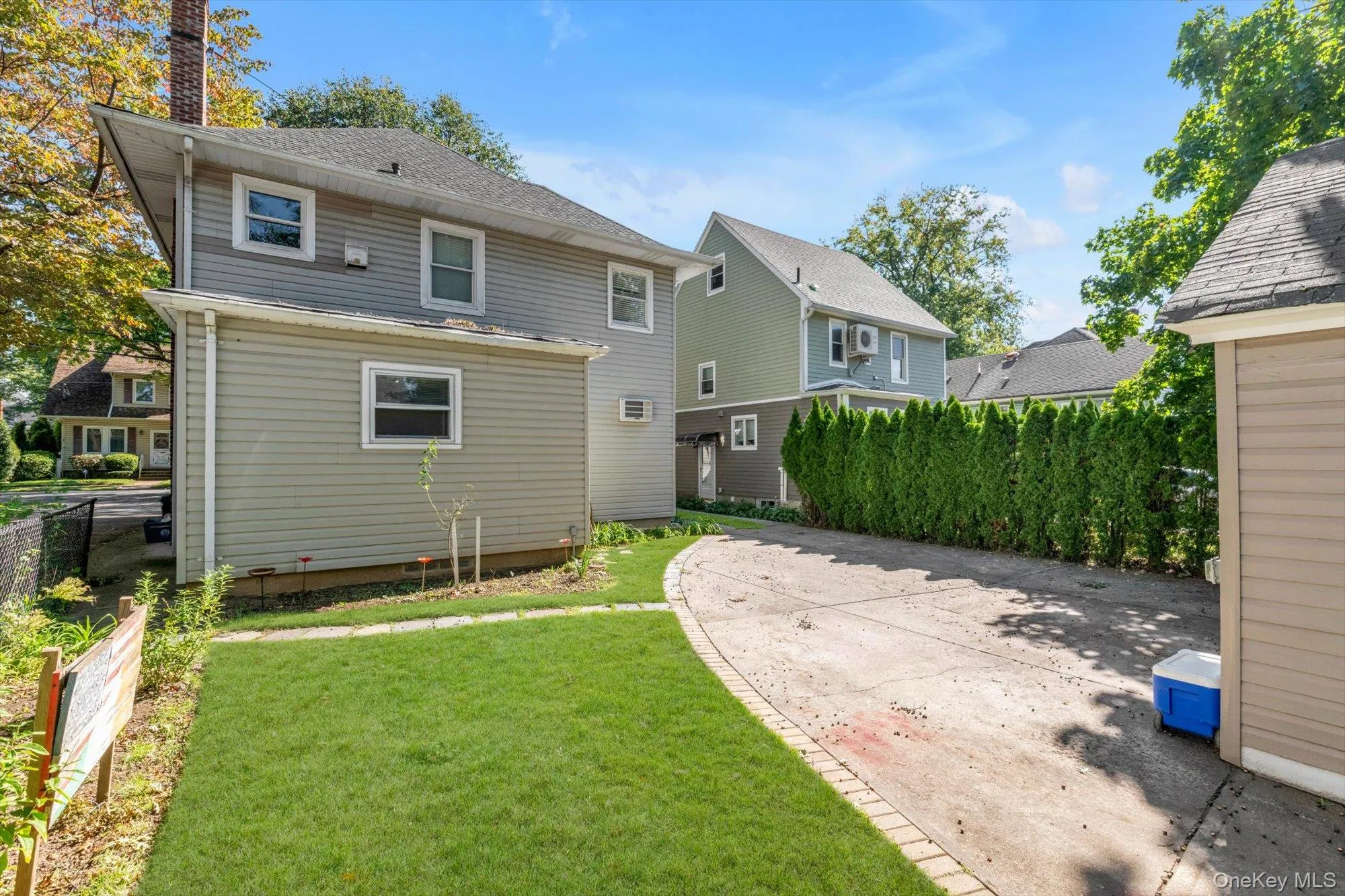 48 Emerson Avenue, Hempstead, NY, 1 Bedroom Bedrooms, 4 Room Rooms,1 BathroomBathrooms,Residential Lease,For Rent,Emerson,0,1061053 48 Emerson Avenue, Hempstead, NY, 1 Bedroom Bedrooms, 4 Room Rooms,1 BathroomBathrooms,Residential Lease,For Rent,Emerson,0,1061053