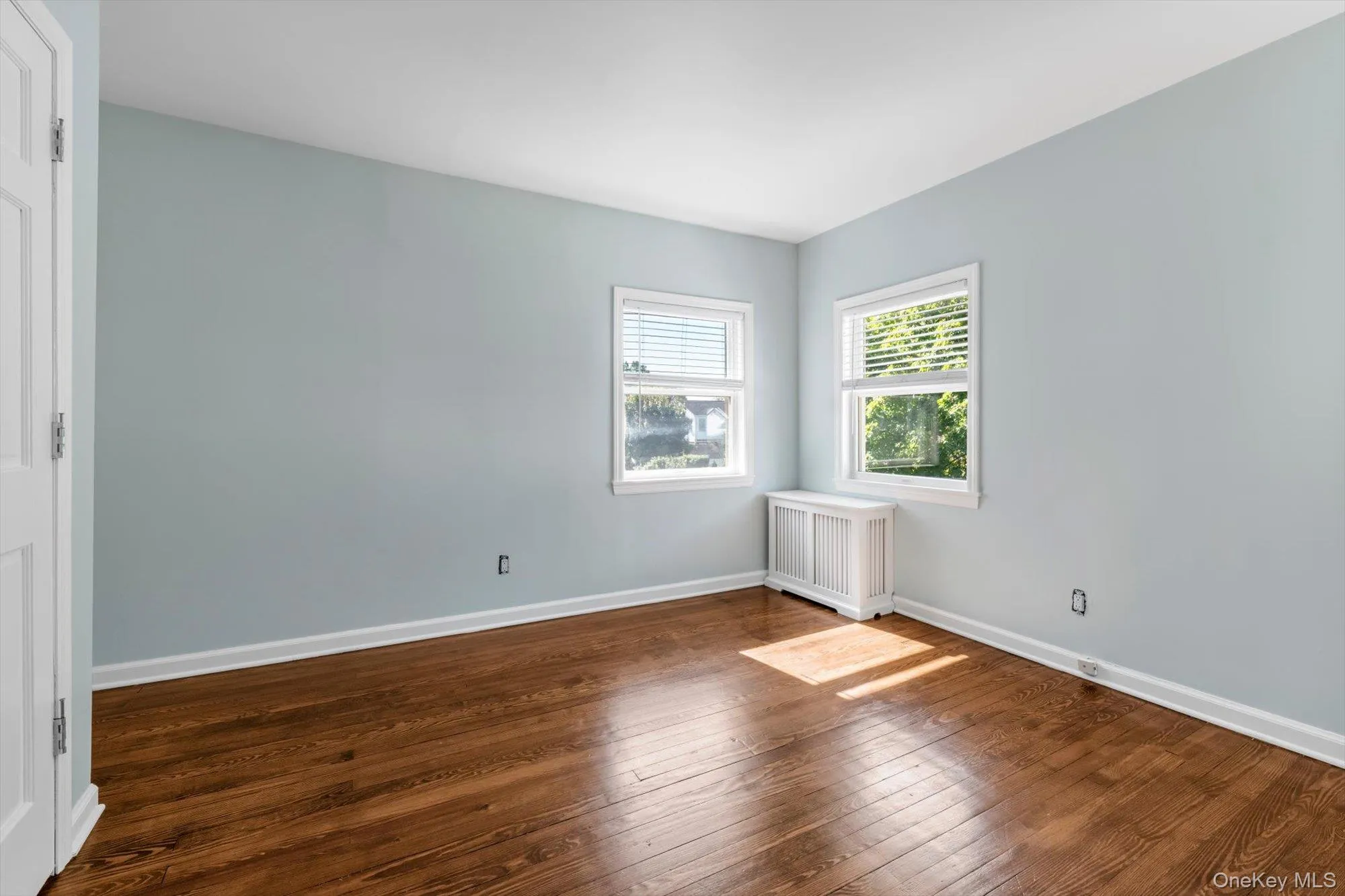 48 Emerson Avenue, Hempstead, NY, 1 Bedroom Bedrooms, 4 Room Rooms,1 BathroomBathrooms,Residential Lease,For Rent,Emerson,0,1061053 48 Emerson Avenue, Hempstead, NY, 1 Bedroom Bedrooms, 4 Room Rooms,1 BathroomBathrooms,Residential Lease,For Rent,Emerson,0,1061053