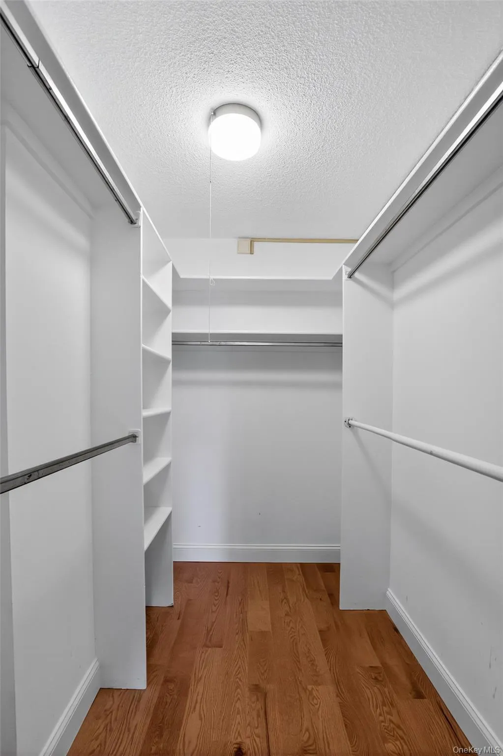 15 stewart Place, White Plains, NY, 2 Bedroom Bedrooms, 6 Room Rooms,2 BathroomBathrooms,Residential Lease,For Rent,stewart,0,1061055 15 stewart Place, White Plains, NY, 2 Bedroom Bedrooms, 6 Room Rooms,2 BathroomBathrooms,Residential Lease,For Rent,stewart,0,1061055