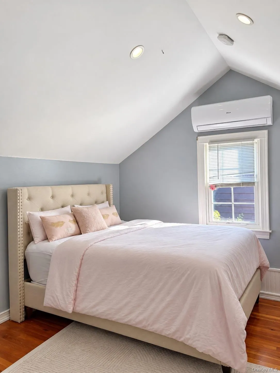 10507 223rd Street, New York, NY, 3 Bedrooms Bedrooms, 9 Rooms Rooms,2 BathroomsBathrooms,Residential,For Rent,223rd,0,1061058 10507 223rd Street, New York, NY, 3 Bedrooms Bedrooms, 9 Rooms Rooms,2 BathroomsBathrooms,Residential,For Rent,223rd,0,1061058