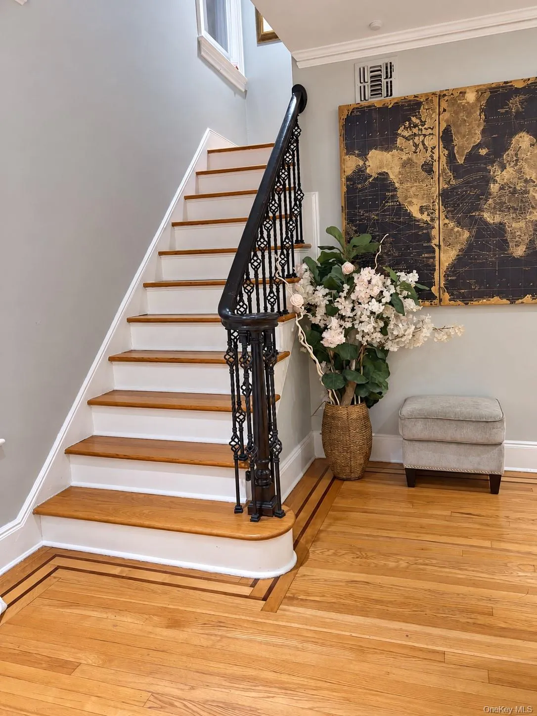10507 223rd Street, New York, NY, 3 Bedrooms Bedrooms, 9 Rooms Rooms,2 BathroomsBathrooms,Residential,For Rent,223rd,0,1061058 10507 223rd Street, New York, NY, 3 Bedrooms Bedrooms, 9 Rooms Rooms,2 BathroomsBathrooms,Residential,For Rent,223rd,0,1061058