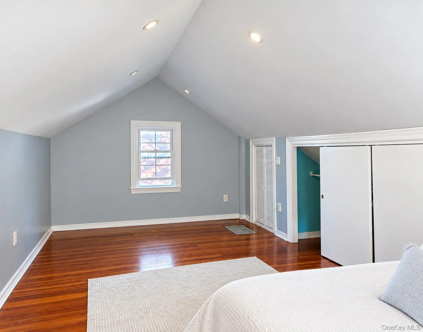 10507 223rd Street, New York, NY, 3 Bedrooms Bedrooms, 9 Rooms Rooms,2 BathroomsBathrooms,Residential,For Rent,223rd,0,1061058 10507 223rd Street, New York, NY, 3 Bedrooms Bedrooms, 9 Rooms Rooms,2 BathroomsBathrooms,Residential,For Rent,223rd,0,1061058