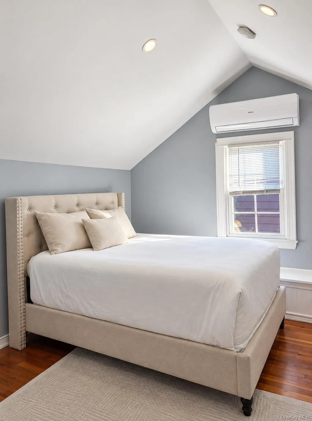 10507 223rd Street, New York, NY, 3 Bedrooms Bedrooms, 9 Rooms Rooms,2 BathroomsBathrooms,Residential,For Rent,223rd,0,1061058 10507 223rd Street, New York, NY, 3 Bedrooms Bedrooms, 9 Rooms Rooms,2 BathroomsBathrooms,Residential,For Rent,223rd,0,1061058