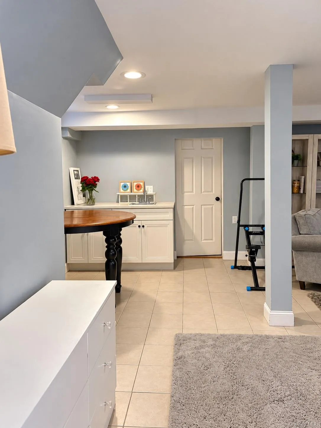 10507 223rd Street, New York, NY, 3 Bedrooms Bedrooms, 9 Rooms Rooms,2 BathroomsBathrooms,Residential,For Rent,223rd,0,1061058 10507 223rd Street, New York, NY, 3 Bedrooms Bedrooms, 9 Rooms Rooms,2 BathroomsBathrooms,Residential,For Rent,223rd,0,1061058