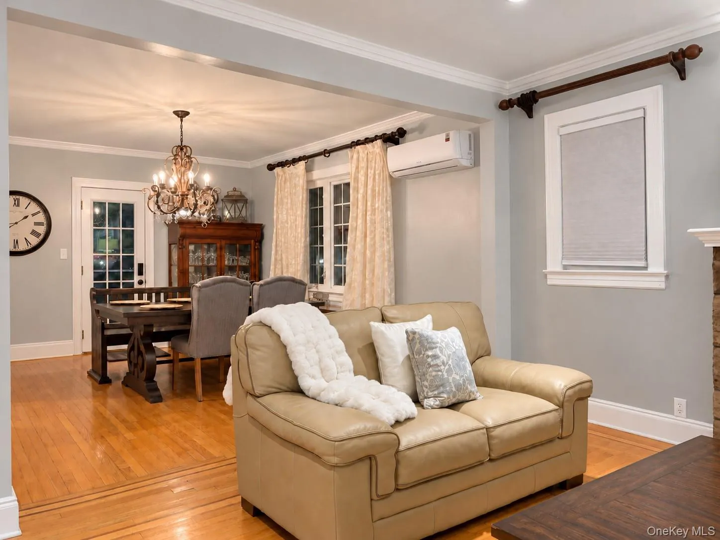 10507 223rd Street, New York, NY, 3 Bedrooms Bedrooms, 9 Rooms Rooms,2 BathroomsBathrooms,Residential,For Rent,223rd,0,1061058 10507 223rd Street, New York, NY, 3 Bedrooms Bedrooms, 9 Rooms Rooms,2 BathroomsBathrooms,Residential,For Rent,223rd,0,1061058