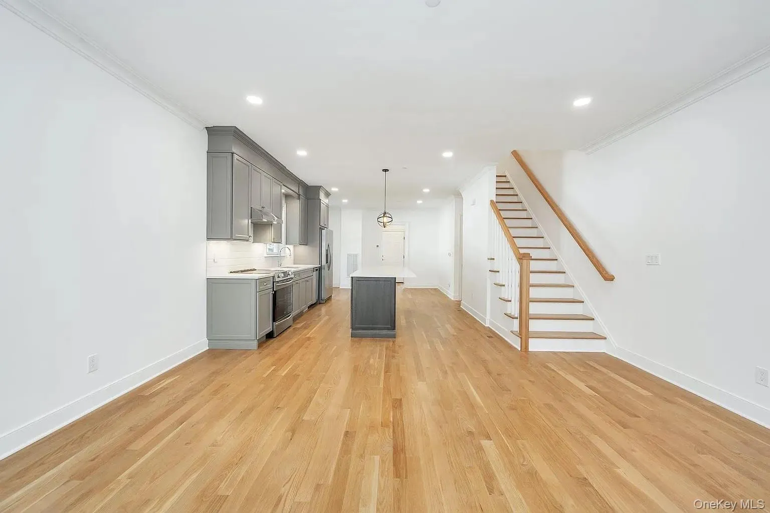 235A Lincoln Avenue, Harrison, NY, 3 Bedroom Bedrooms, 10 Room Rooms,3 BathroomBathrooms,Residential Lease,For Rent,Lincoln,0,1061059 235A Lincoln Avenue, Harrison, NY, 3 Bedroom Bedrooms, 10 Room Rooms,3 BathroomBathrooms,Residential Lease,For Rent,Lincoln,0,1061059