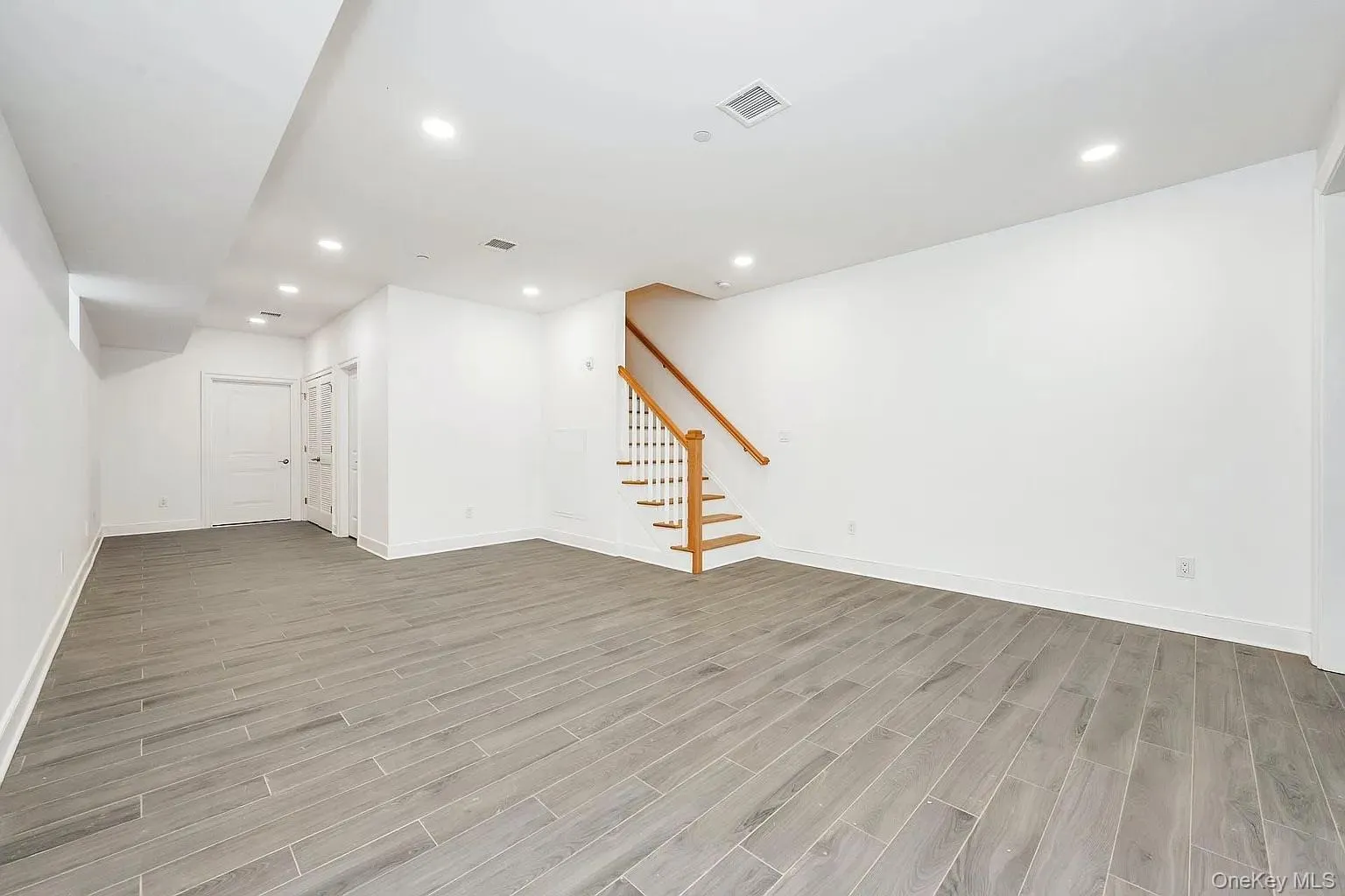 235A Lincoln Avenue, Harrison, NY, 3 Bedroom Bedrooms, 10 Room Rooms,3 BathroomBathrooms,Residential Lease,For Rent,Lincoln,0,1061059 235A Lincoln Avenue, Harrison, NY, 3 Bedroom Bedrooms, 10 Room Rooms,3 BathroomBathrooms,Residential Lease,For Rent,Lincoln,0,1061059
