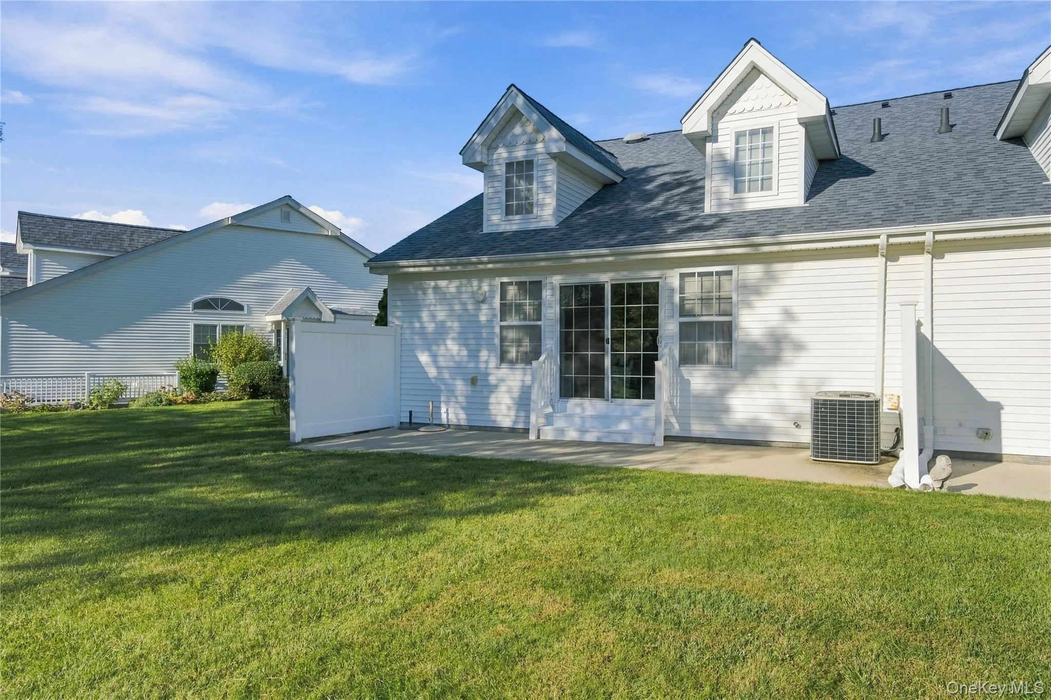11 Summerfield Lane, Riverhead, NY, 2 Bedrooms Bedrooms, 8 Rooms Rooms,2 BathroomsBathrooms,Residential,For Rent,Summerfield,0,1061060 11 Summerfield Lane, Riverhead, NY, 2 Bedrooms Bedrooms, 8 Rooms Rooms,2 BathroomsBathrooms,Residential,For Rent,Summerfield,0,1061060