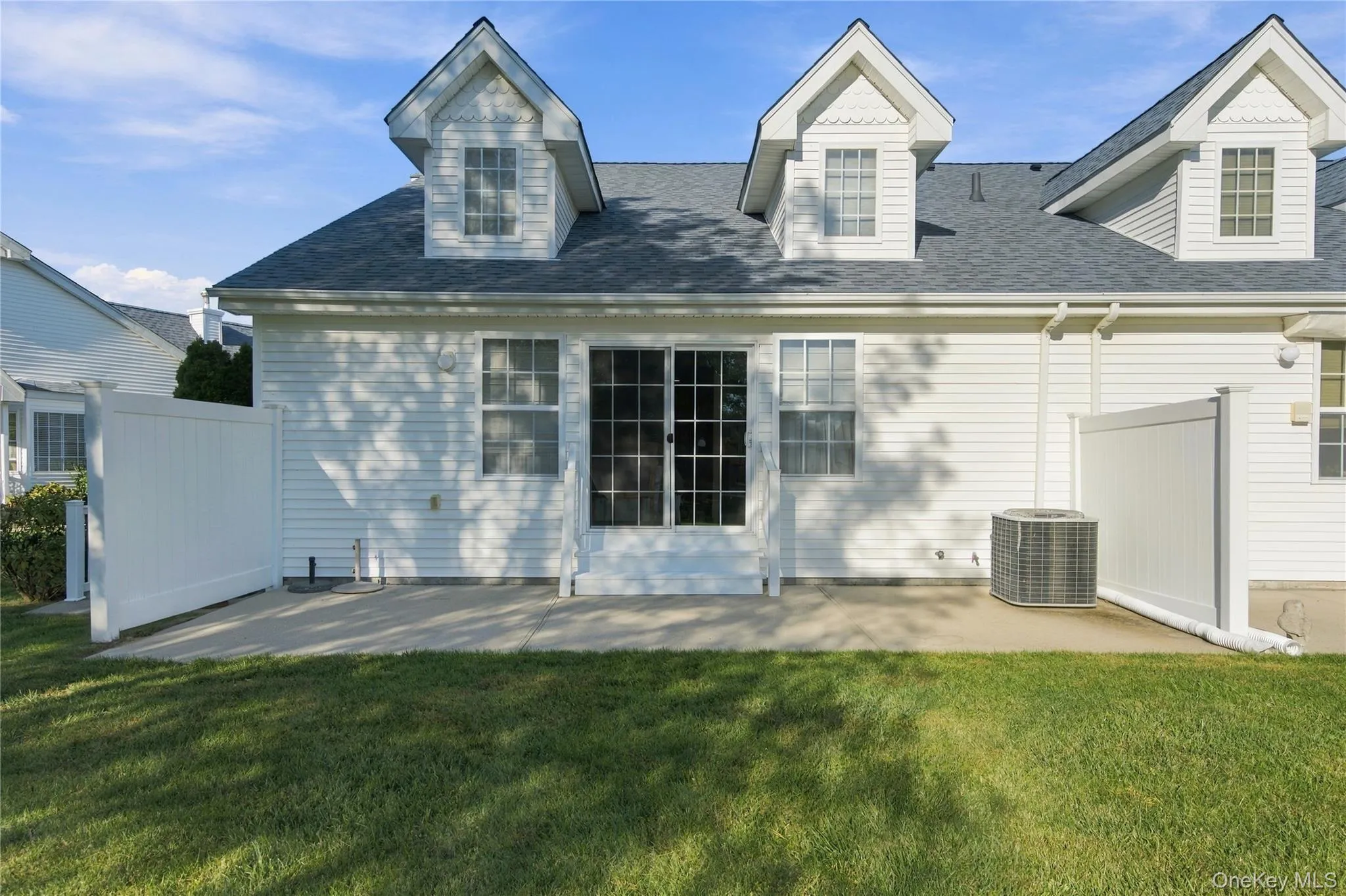 11 Summerfield Lane, Riverhead, NY, 2 Bedrooms Bedrooms, 8 Rooms Rooms,2 BathroomsBathrooms,Residential,For Rent,Summerfield,0,1061060 11 Summerfield Lane, Riverhead, NY, 2 Bedrooms Bedrooms, 8 Rooms Rooms,2 BathroomsBathrooms,Residential,For Rent,Summerfield,0,1061060