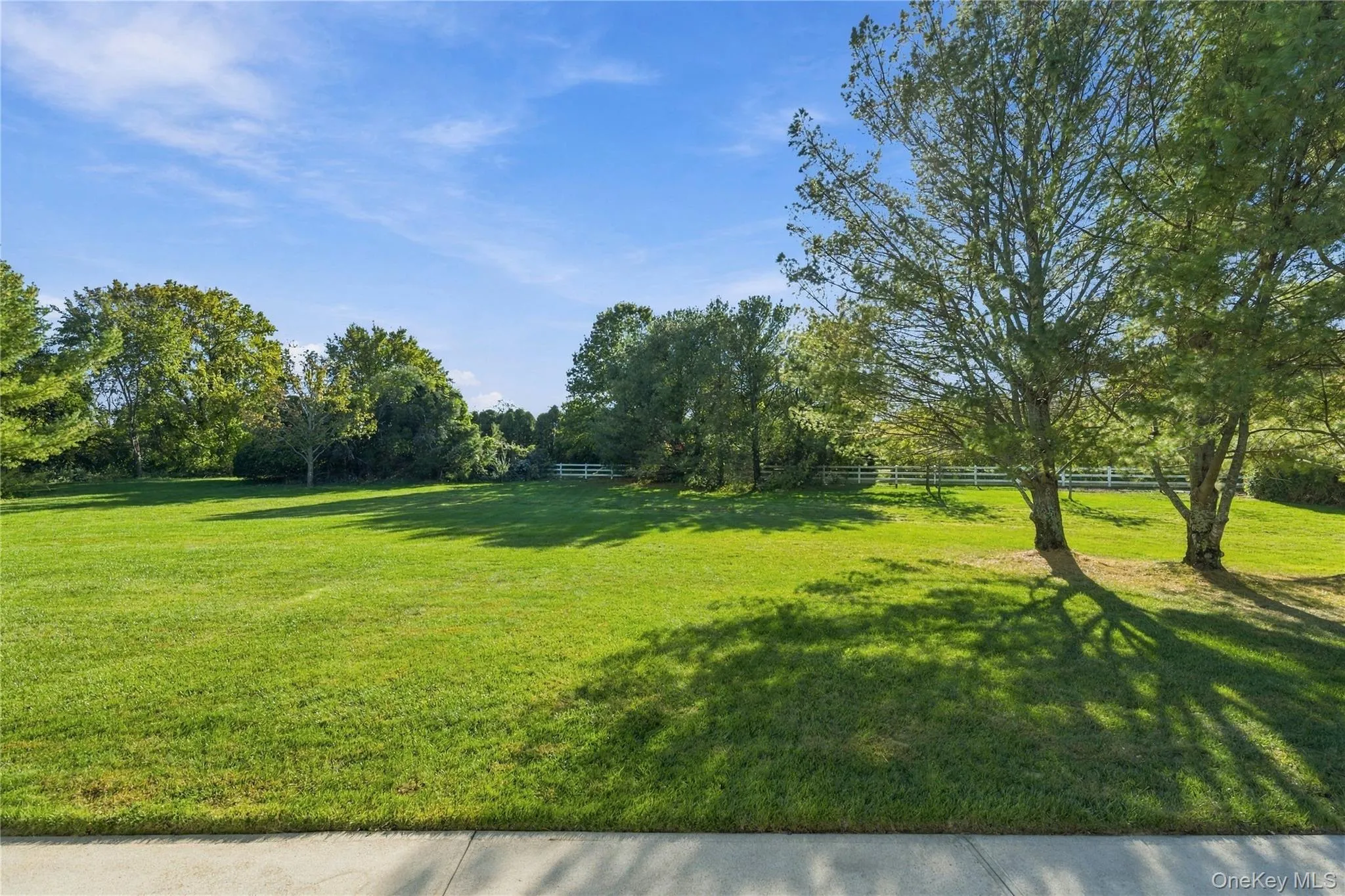 11 Summerfield Lane, Riverhead, NY, 2 Bedrooms Bedrooms, 8 Rooms Rooms,2 BathroomsBathrooms,Residential,For Rent,Summerfield,0,1061060 11 Summerfield Lane, Riverhead, NY, 2 Bedrooms Bedrooms, 8 Rooms Rooms,2 BathroomsBathrooms,Residential,For Rent,Summerfield,0,1061060