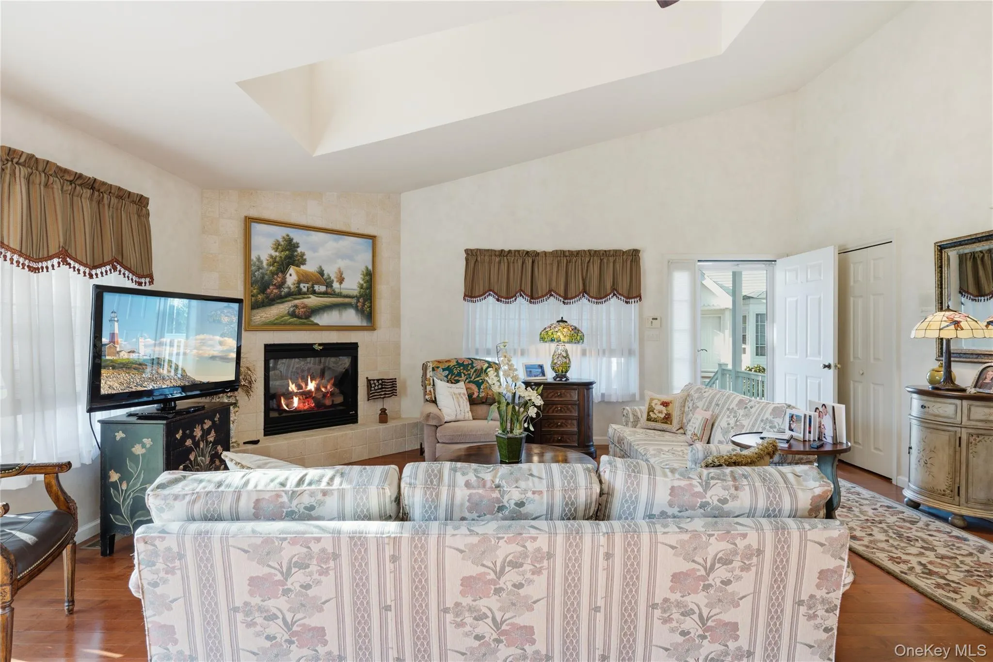 11 Summerfield Lane, Riverhead, NY, 2 Bedrooms Bedrooms, 8 Rooms Rooms,2 BathroomsBathrooms,Residential,For Rent,Summerfield,0,1061060 11 Summerfield Lane, Riverhead, NY, 2 Bedrooms Bedrooms, 8 Rooms Rooms,2 BathroomsBathrooms,Residential,For Rent,Summerfield,0,1061060