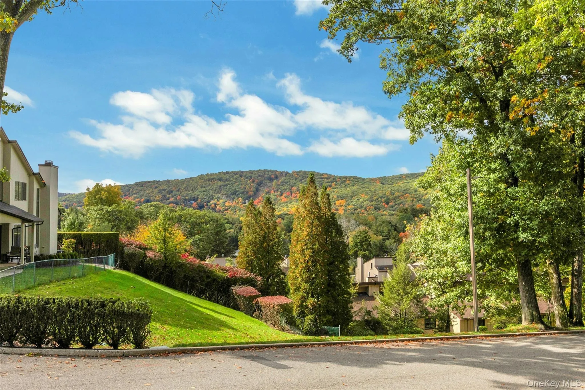 11 Arapaho, Ramapo, NY, 3 Bedrooms Bedrooms, 8 Rooms Rooms,2 BathroomsBathrooms,Residential,For Rent,Arapaho,0,1061063 11 Arapaho, Ramapo, NY, 3 Bedrooms Bedrooms, 8 Rooms Rooms,2 BathroomsBathrooms,Residential,For Rent,Arapaho,0,1061063