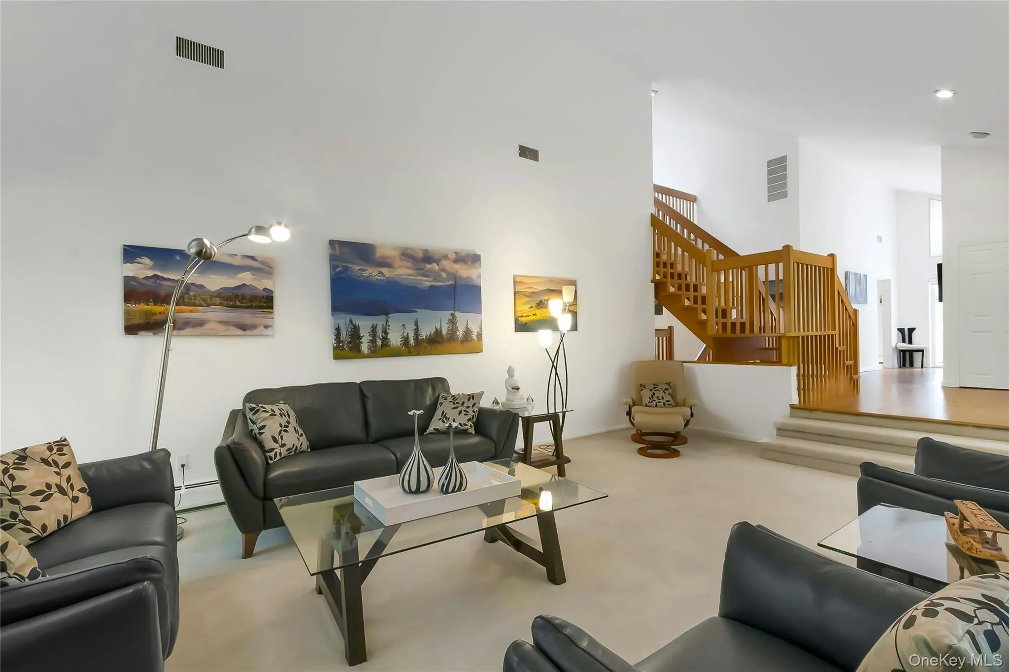 11 Arapaho, Ramapo, NY, 3 Bedrooms Bedrooms, 8 Rooms Rooms,2 BathroomsBathrooms,Residential,For Rent,Arapaho,0,1061063 11 Arapaho, Ramapo, NY, 3 Bedrooms Bedrooms, 8 Rooms Rooms,2 BathroomsBathrooms,Residential,For Rent,Arapaho,0,1061063