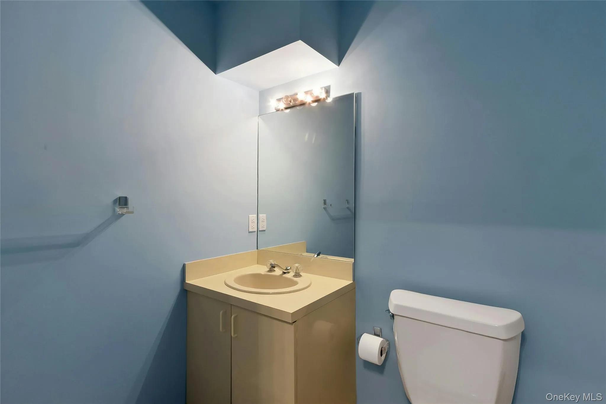 11 Arapaho, Ramapo, NY, 3 Bedrooms Bedrooms, 8 Rooms Rooms,2 BathroomsBathrooms,Residential,For Rent,Arapaho,0,1061063 11 Arapaho, Ramapo, NY, 3 Bedrooms Bedrooms, 8 Rooms Rooms,2 BathroomsBathrooms,Residential,For Rent,Arapaho,0,1061063