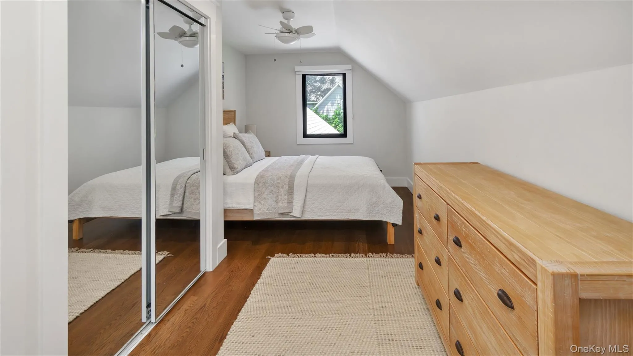 99 Beach Road, Southampton, NY, 4 Bedroom Bedrooms, 9 Room Rooms,2 BathroomBathrooms,Residential Lease,For Rent,Beach,0,1061068 99 Beach Road, Southampton, NY, 4 Bedroom Bedrooms, 9 Room Rooms,2 BathroomBathrooms,Residential Lease,For Rent,Beach,0,1061068