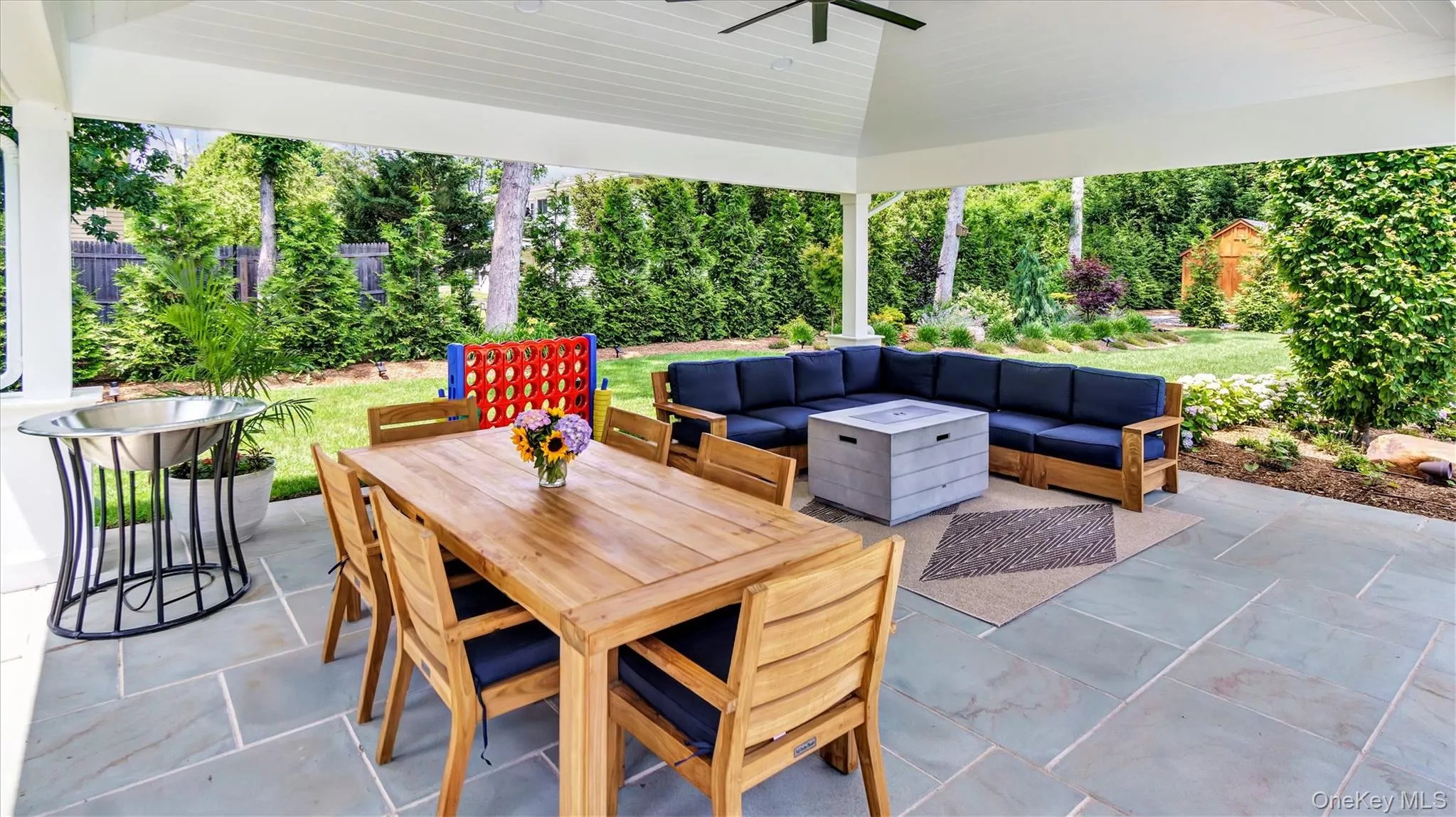 99 Beach Road, Southampton, NY, 4 Bedroom Bedrooms, 9 Room Rooms,2 BathroomBathrooms,Residential Lease,For Rent,Beach,0,1061068 99 Beach Road, Southampton, NY, 4 Bedroom Bedrooms, 9 Room Rooms,2 BathroomBathrooms,Residential Lease,For Rent,Beach,0,1061068