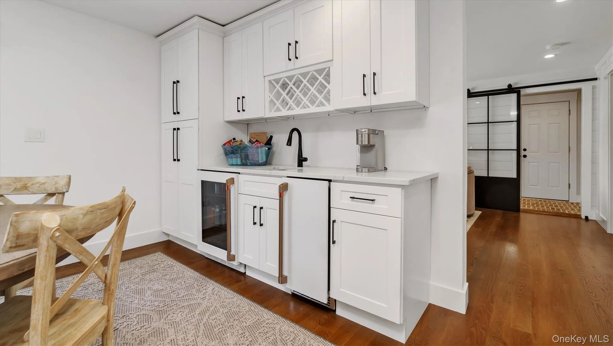 99 Beach Road, Southampton, NY, 4 Bedroom Bedrooms, 9 Room Rooms,2 BathroomBathrooms,Residential Lease,For Rent,Beach,0,1061068 99 Beach Road, Southampton, NY, 4 Bedroom Bedrooms, 9 Room Rooms,2 BathroomBathrooms,Residential Lease,For Rent,Beach,0,1061068