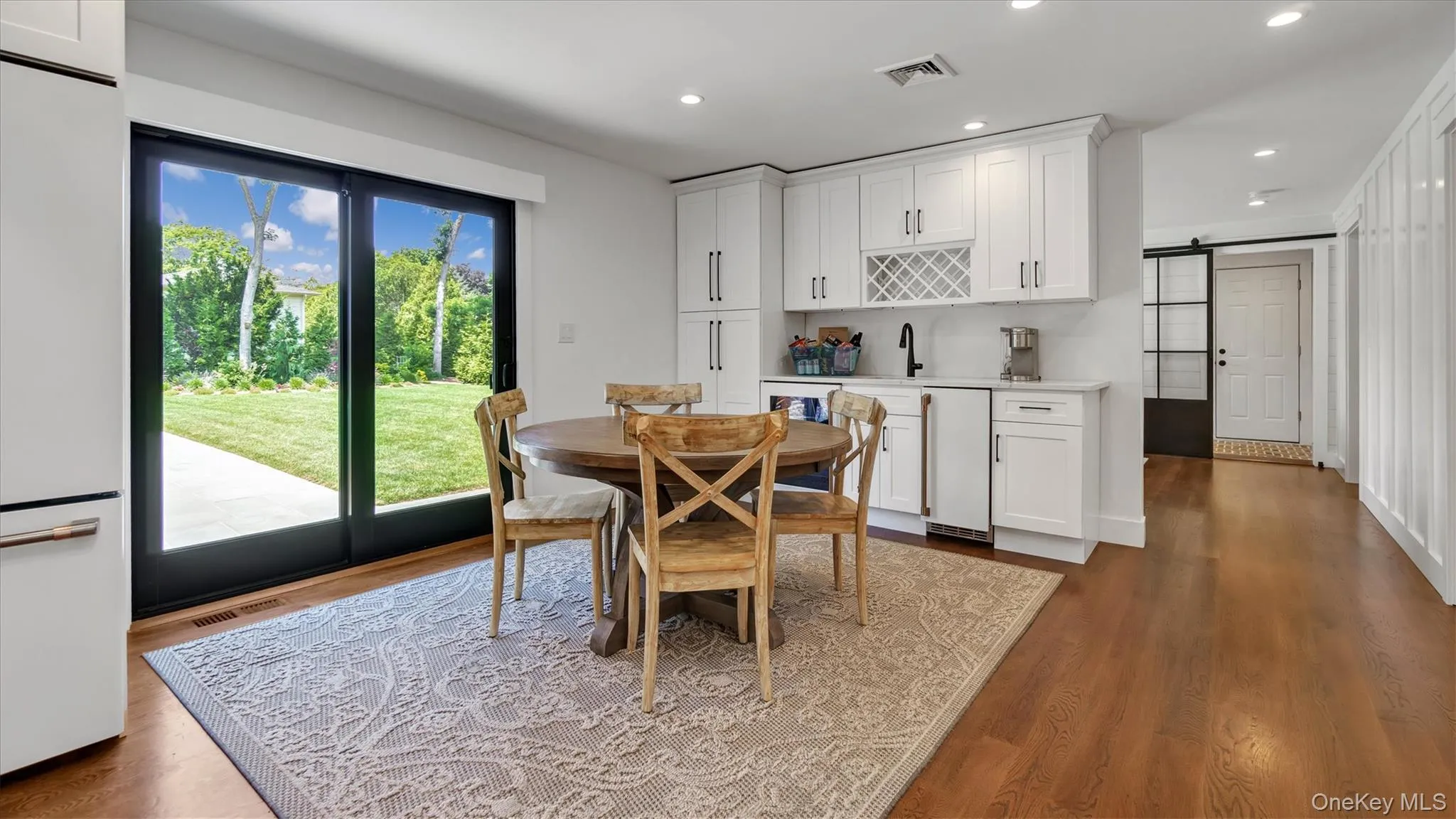 99 Beach Road, Southampton, NY, 4 Bedroom Bedrooms, 9 Room Rooms,2 BathroomBathrooms,Residential Lease,For Rent,Beach,0,1061068 99 Beach Road, Southampton, NY, 4 Bedroom Bedrooms, 9 Room Rooms,2 BathroomBathrooms,Residential Lease,For Rent,Beach,0,1061068