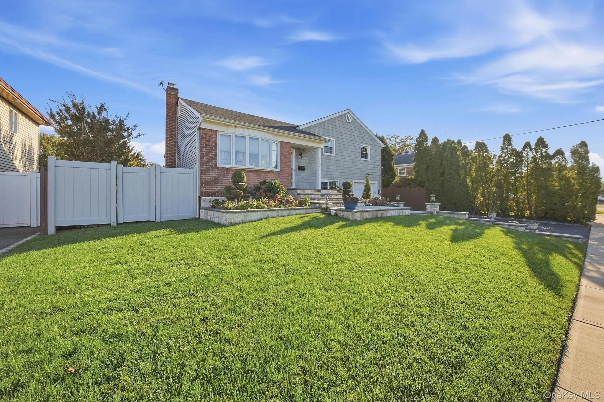 2624 Flower Street, Hempstead, NY, 5 Bedrooms Bedrooms, 9 Rooms Rooms,3 BathroomsBathrooms,Residential,For Rent,Flower,0,1061069 2624 Flower Street, Hempstead, NY, 5 Bedrooms Bedrooms, 9 Rooms Rooms,3 BathroomsBathrooms,Residential,For Rent,Flower,0,1061069