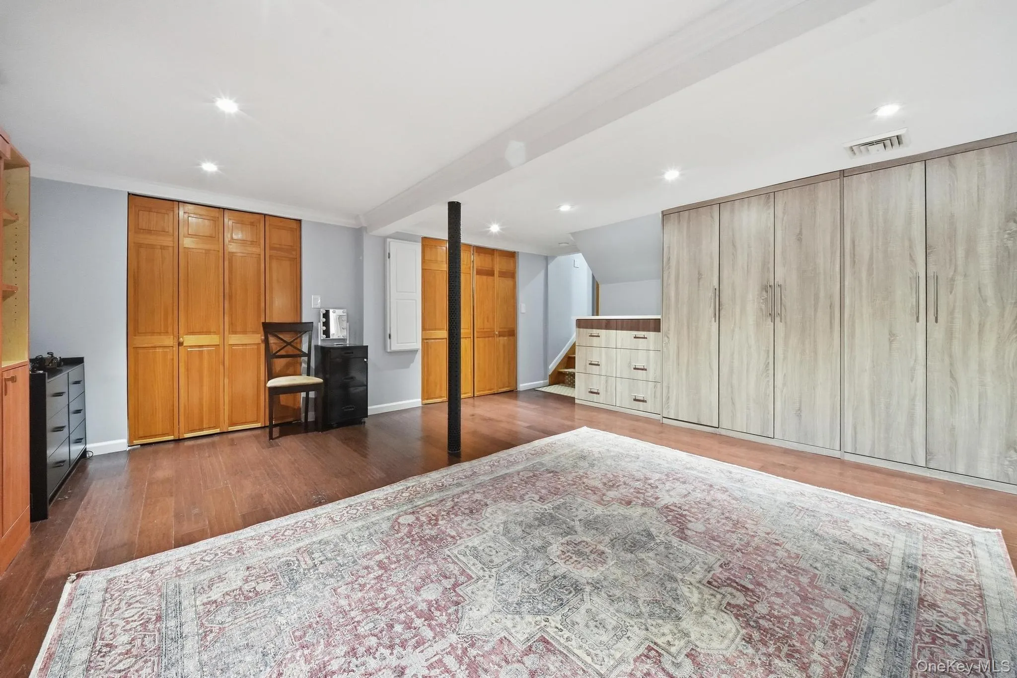2624 Flower Street, Hempstead, NY, 5 Bedrooms Bedrooms, 9 Rooms Rooms,3 BathroomsBathrooms,Residential,For Rent,Flower,0,1061069 2624 Flower Street, Hempstead, NY, 5 Bedrooms Bedrooms, 9 Rooms Rooms,3 BathroomsBathrooms,Residential,For Rent,Flower,0,1061069
