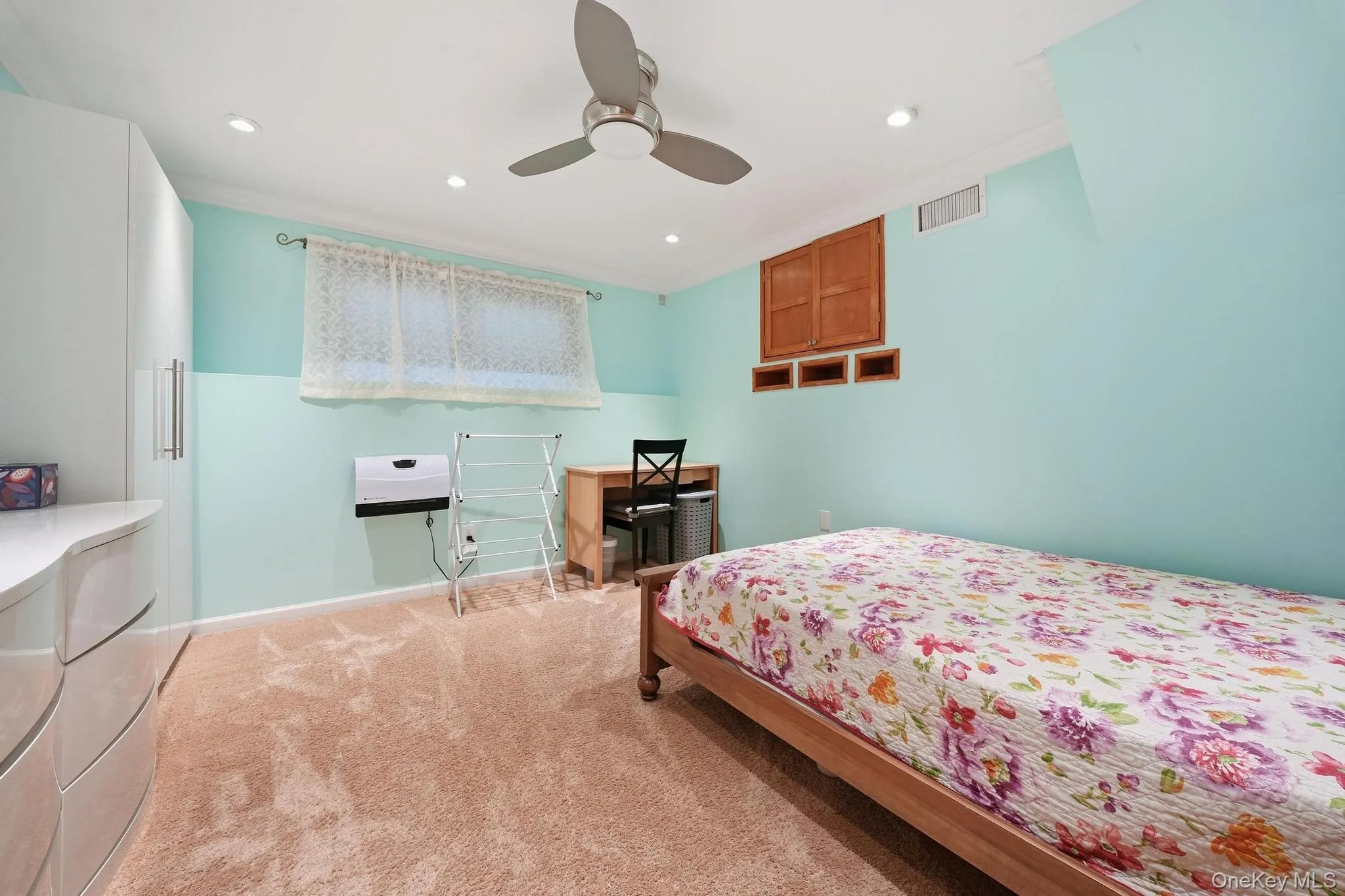 2624 Flower Street, Hempstead, NY, 5 Bedrooms Bedrooms, 9 Rooms Rooms,3 BathroomsBathrooms,Residential,For Rent,Flower,0,1061069 2624 Flower Street, Hempstead, NY, 5 Bedrooms Bedrooms, 9 Rooms Rooms,3 BathroomsBathrooms,Residential,For Rent,Flower,0,1061069