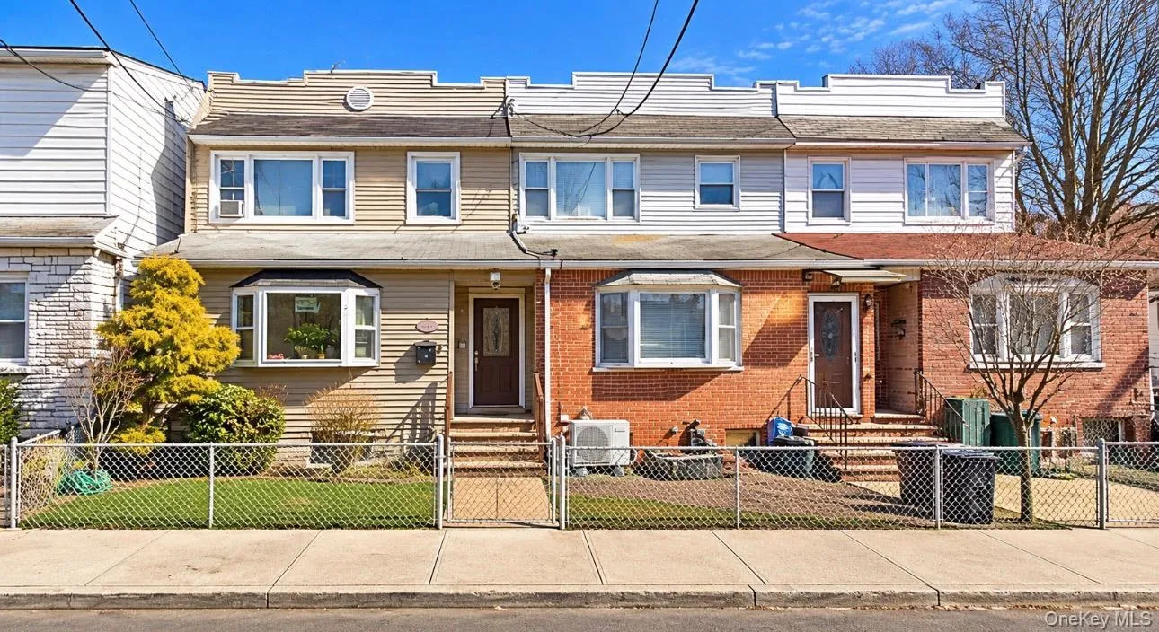 13311 Sitka Street, New York, NY, 2 Bedroom Bedrooms, 5 Room Rooms,2 BathroomBathrooms,Residential Lease,For Rent,Sitka,0,1061071 13311 Sitka Street, New York, NY, 2 Bedroom Bedrooms, 5 Room Rooms,2 BathroomBathrooms,Residential Lease,For Rent,Sitka,0,1061071
